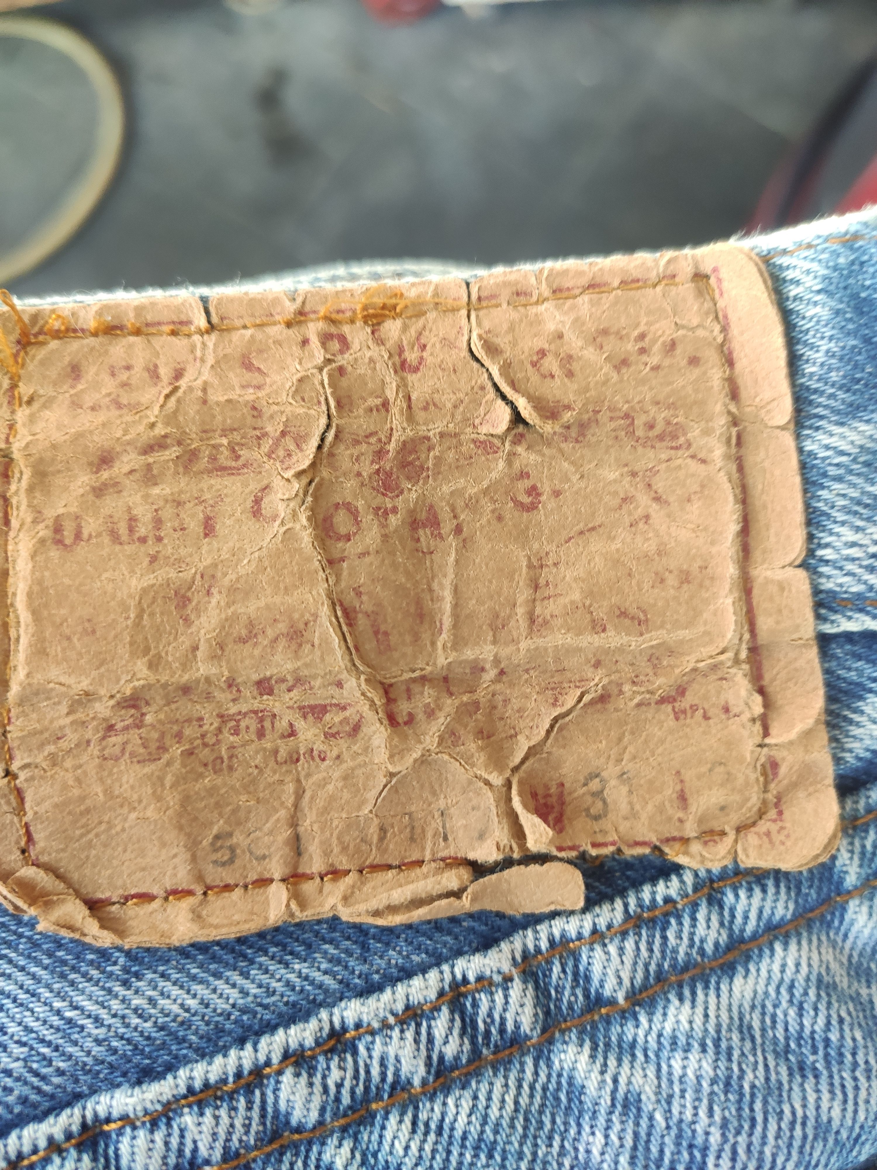 Levi's Rare Vtg 90s Vintage Levis 501 jeans X Geronimo Apache denim Size US 31 - 12 Thumbnail