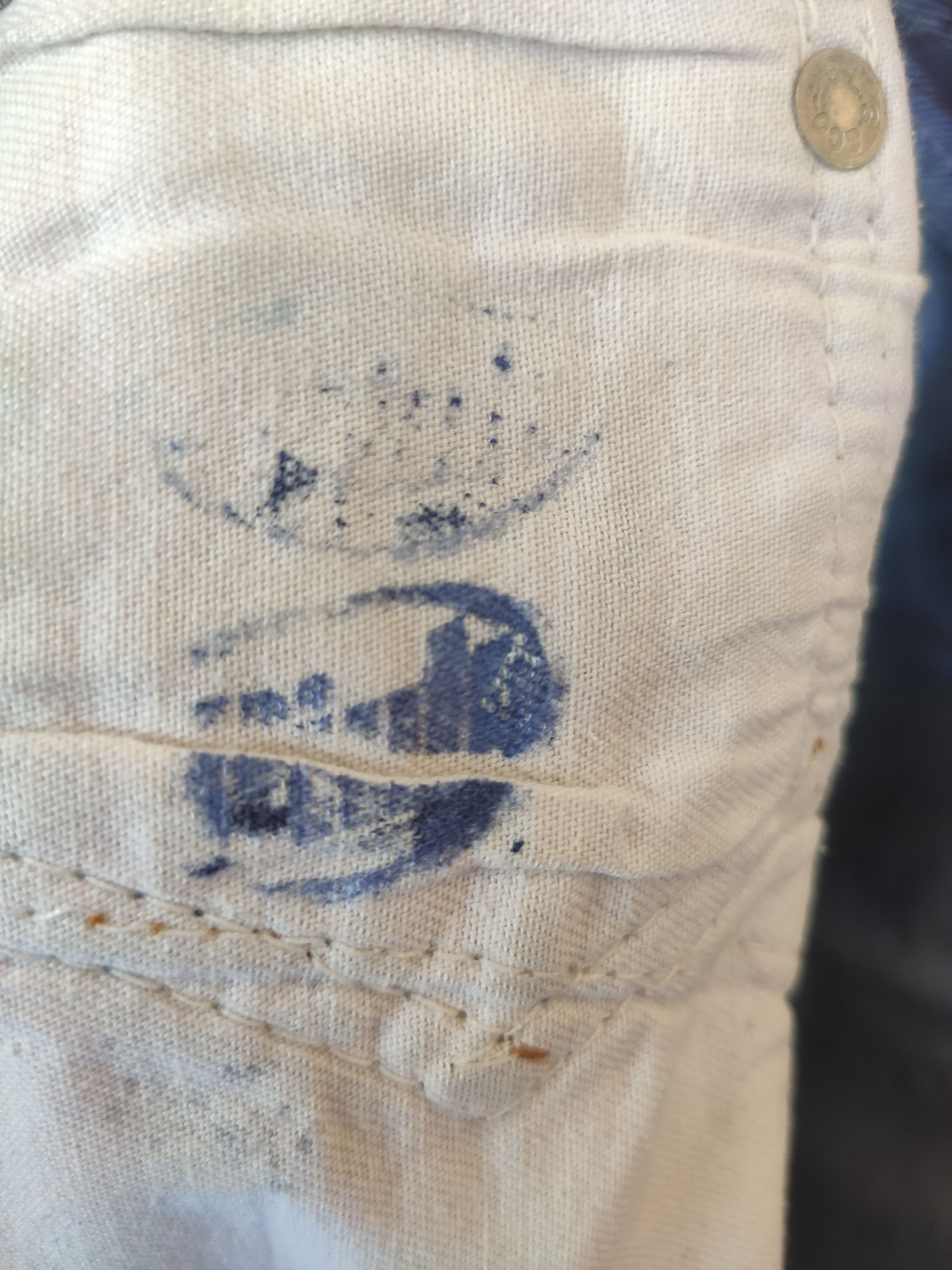 Levi's Rare Vtg 90s Vintage Levis 501 jeans X Geronimo Apache denim Size US 31 - 14 Thumbnail