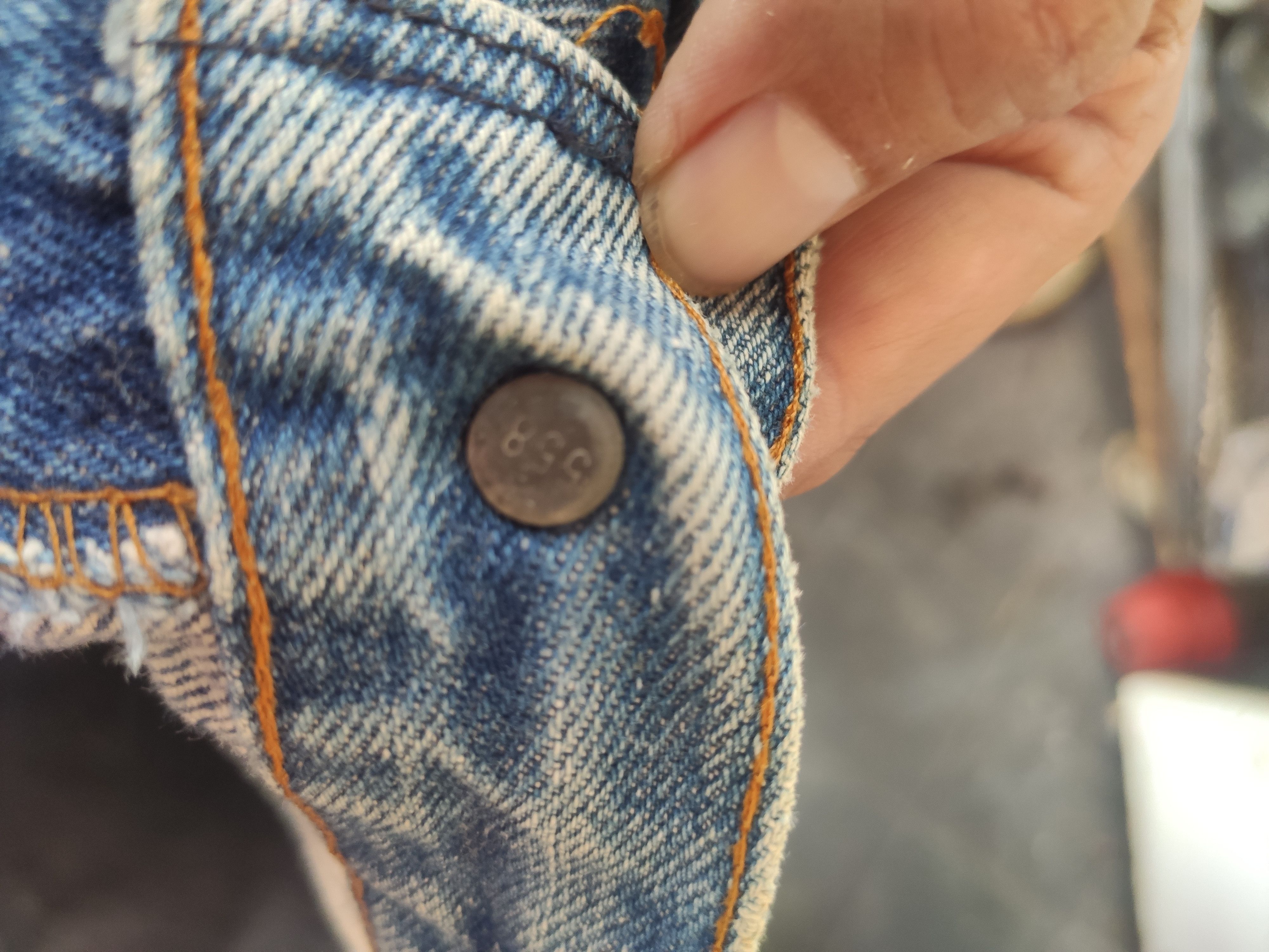 Levi's Rare Vtg 90s Vintage Levis 501 jeans X Geronimo Apache denim Size US 31 - 13 Thumbnail
