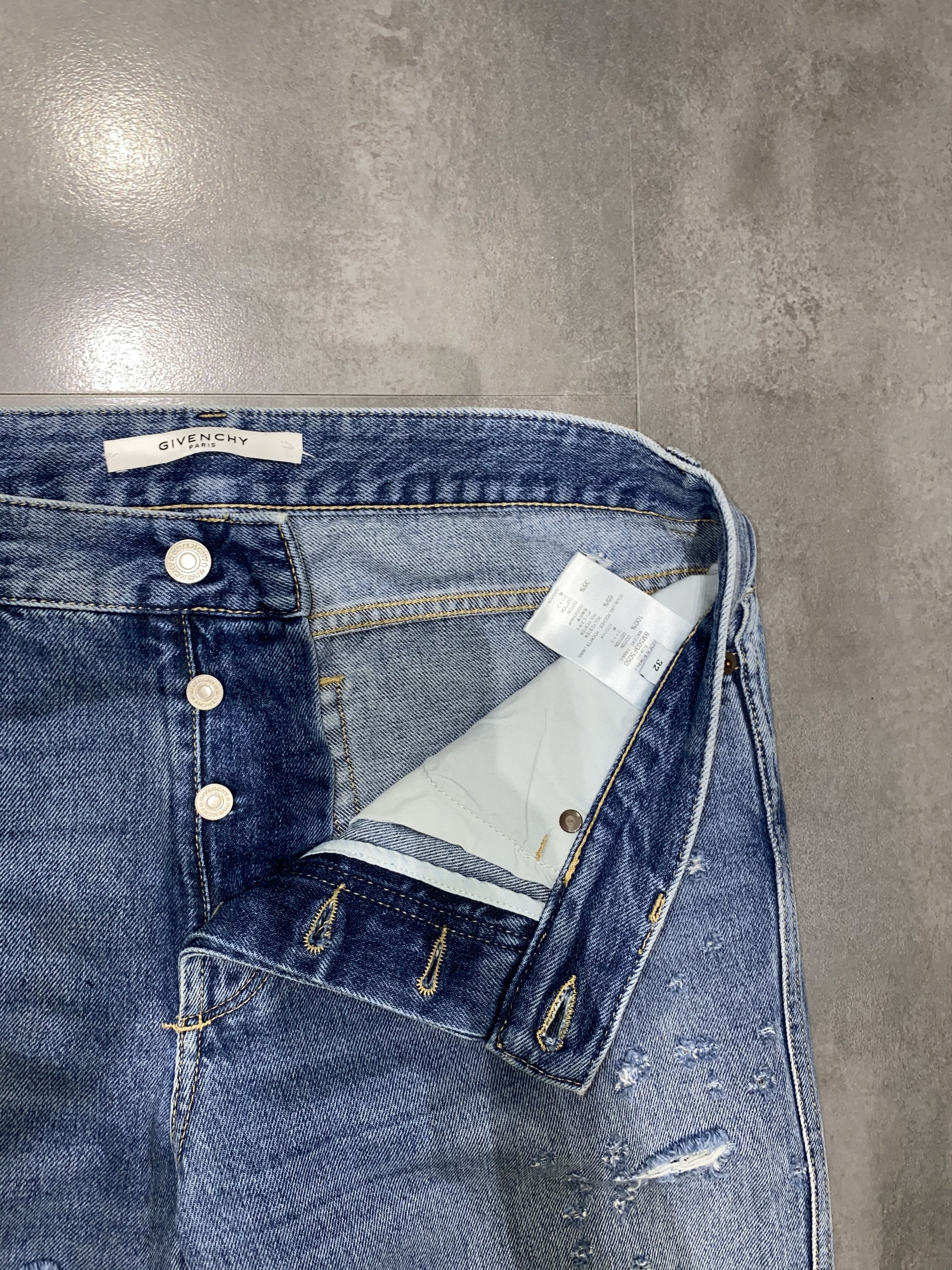 Givenchy Givenchy Tisci Era Distressed Light Indigo Denim Pants Size US 32 / EU 48 - 16 Thumbnail