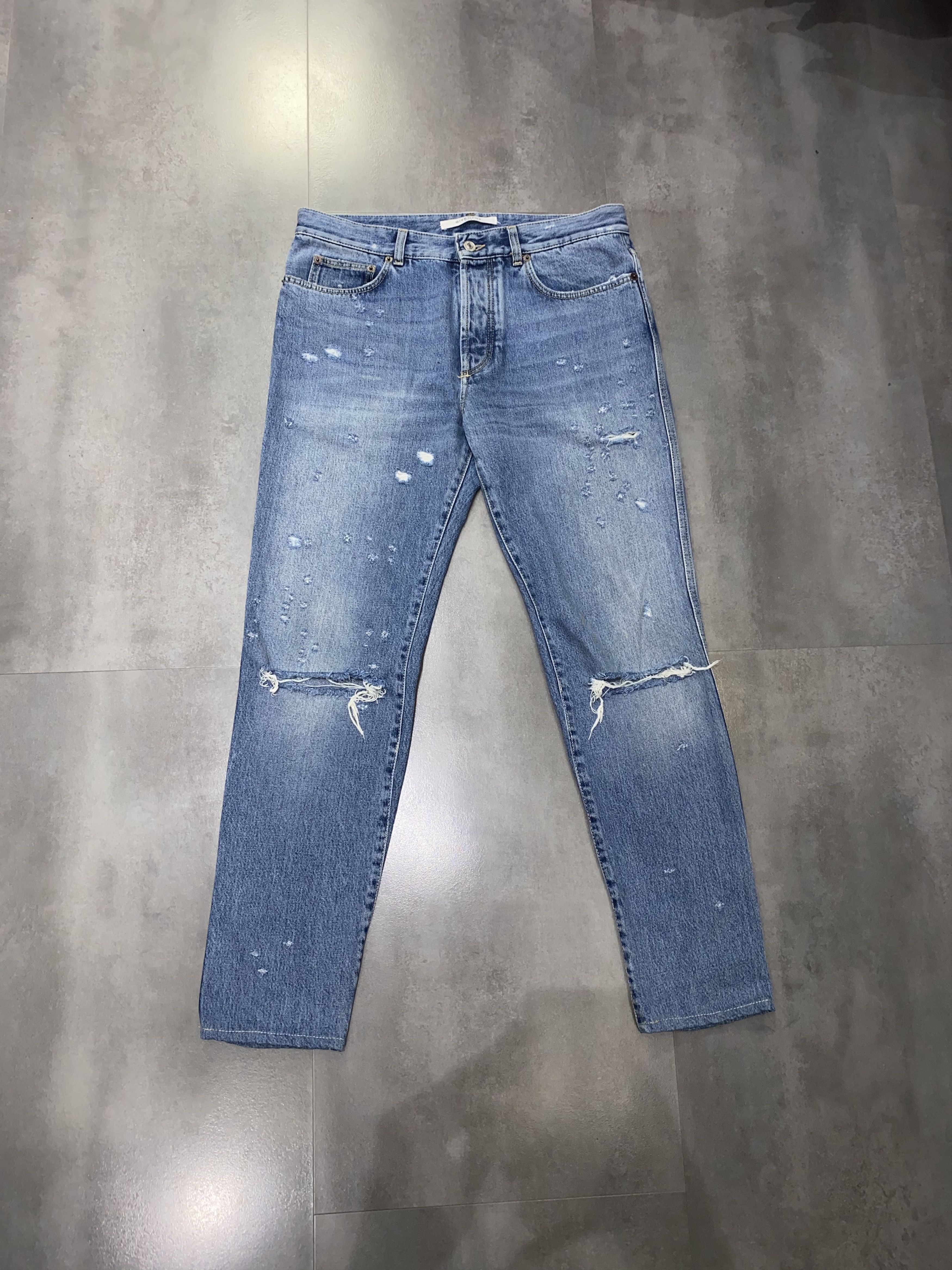 Givenchy Givenchy Tisci Era Distressed Light Indigo Denim Pants Size US 32 / EU 48 - 4 Thumbnail