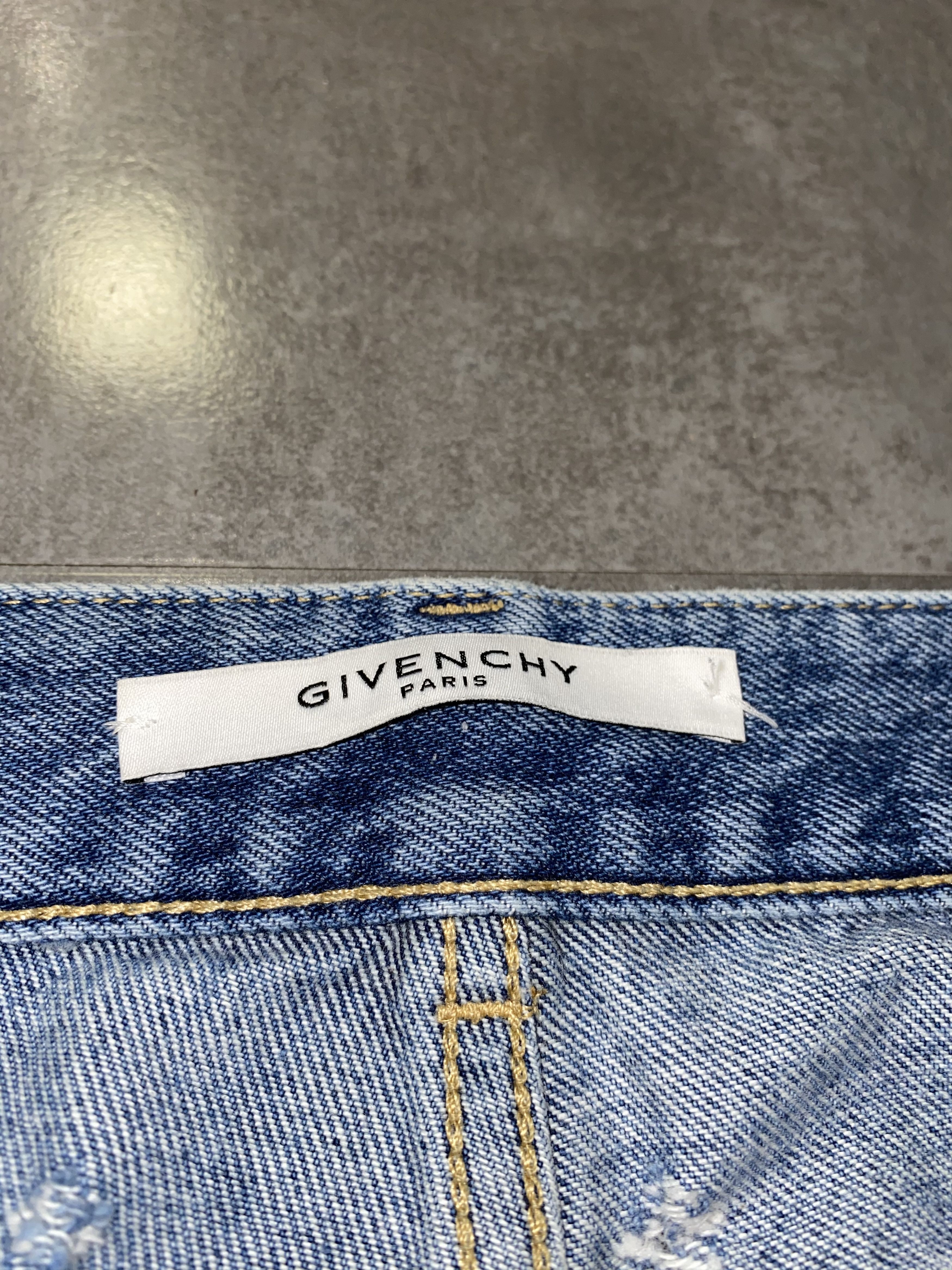 Givenchy Givenchy Tisci Era Distressed Light Indigo Denim Pants Size US 32 / EU 48 - 17 Thumbnail