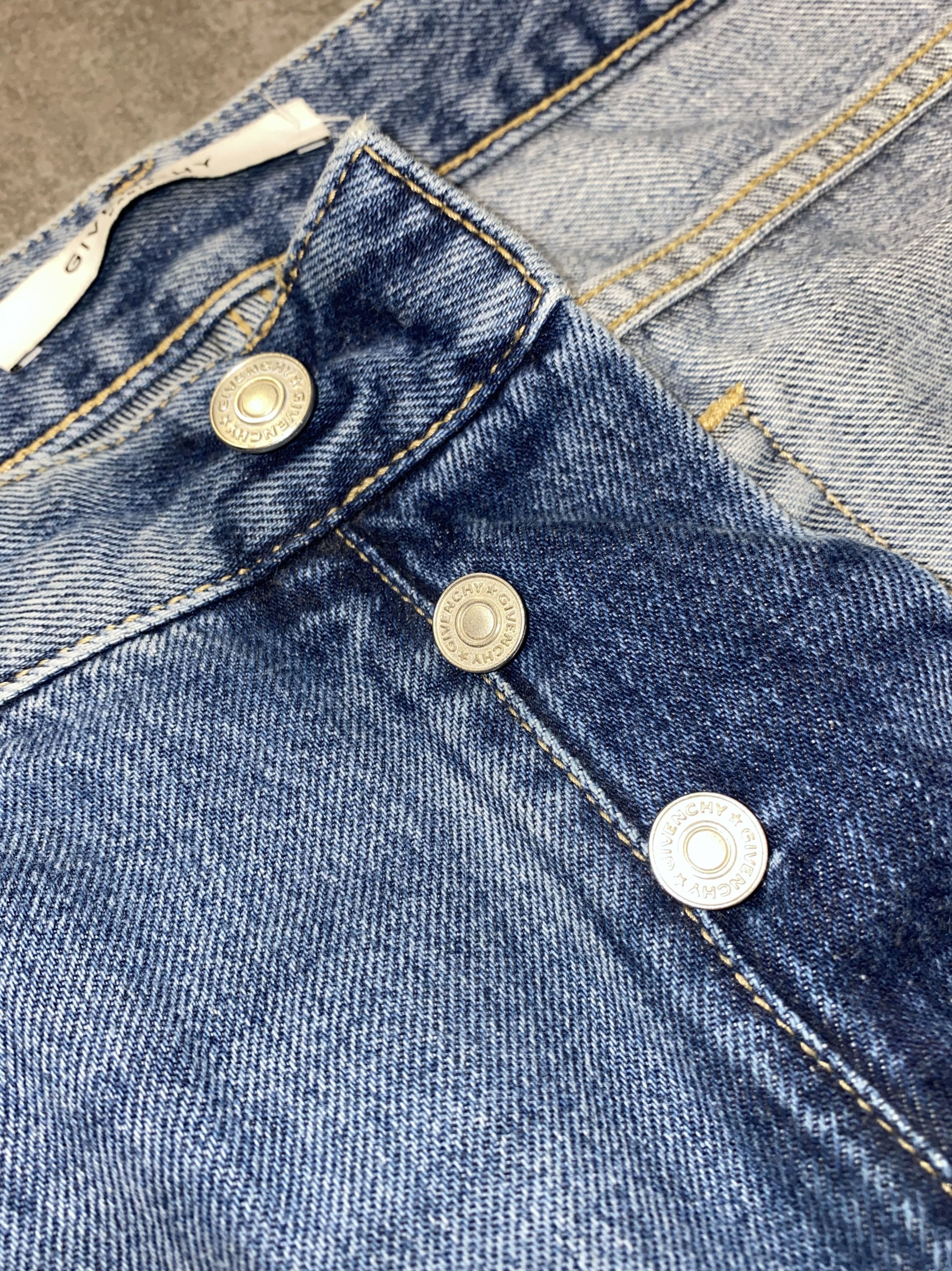 Givenchy Givenchy Tisci Era Distressed Light Indigo Denim Pants Size US 32 / EU 48 - 15 Thumbnail