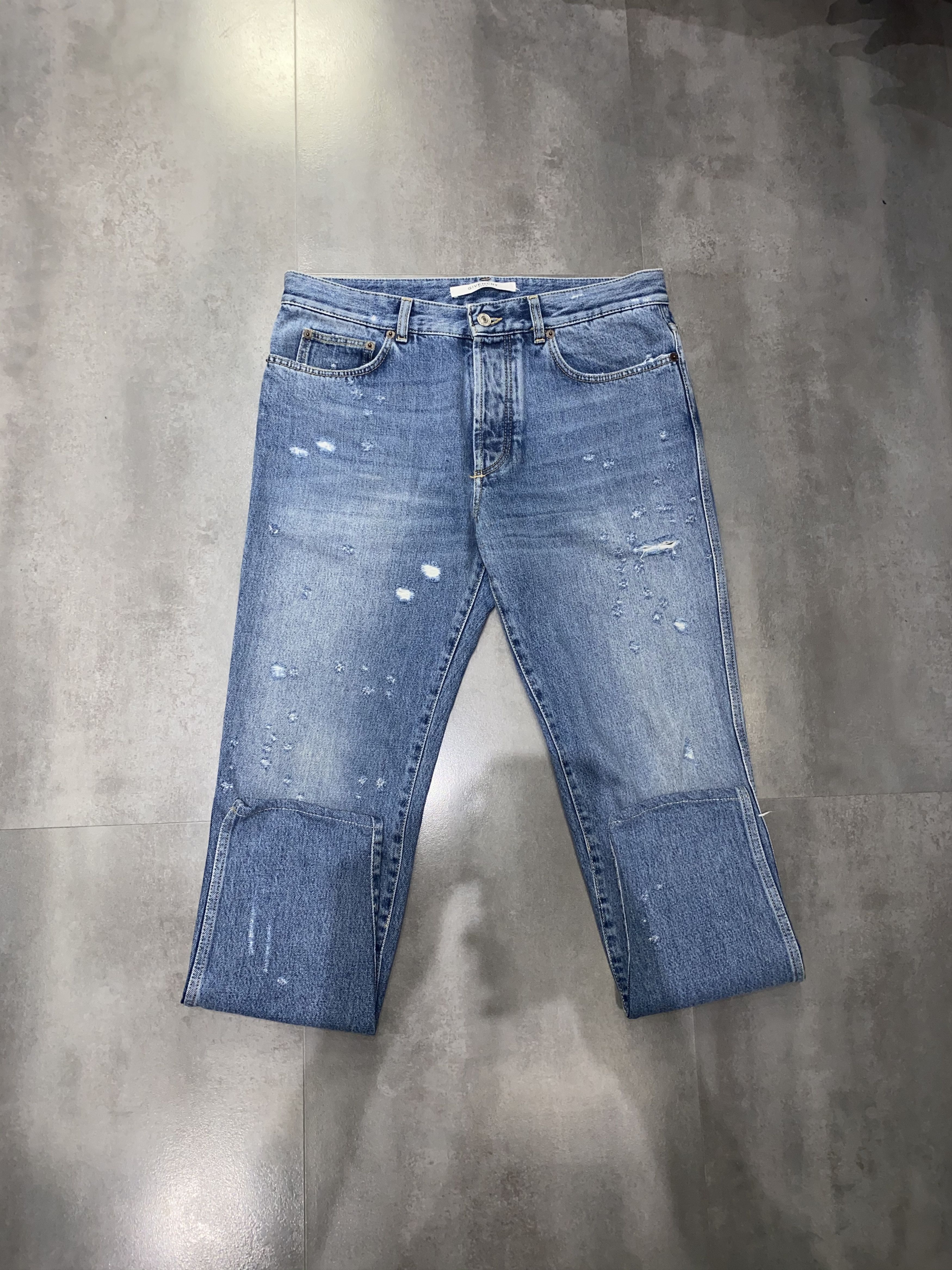 Givenchy Givenchy Tisci Era Distressed Light Indigo Denim Pants Size US 32 / EU 48 - 5 Thumbnail