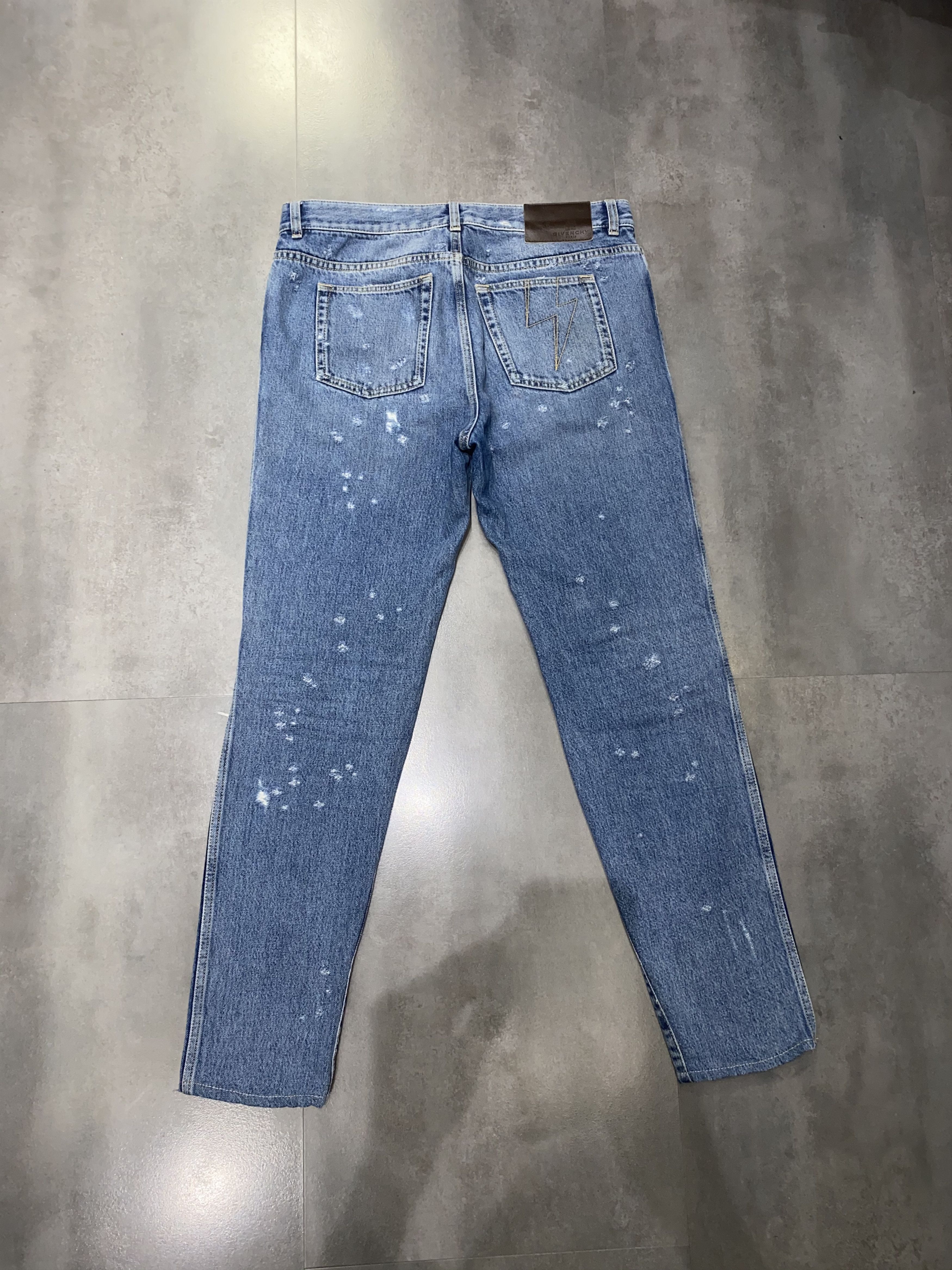 Givenchy Givenchy Tisci Era Distressed Light Indigo Denim Pants Size US 32 / EU 48 - 8 Thumbnail