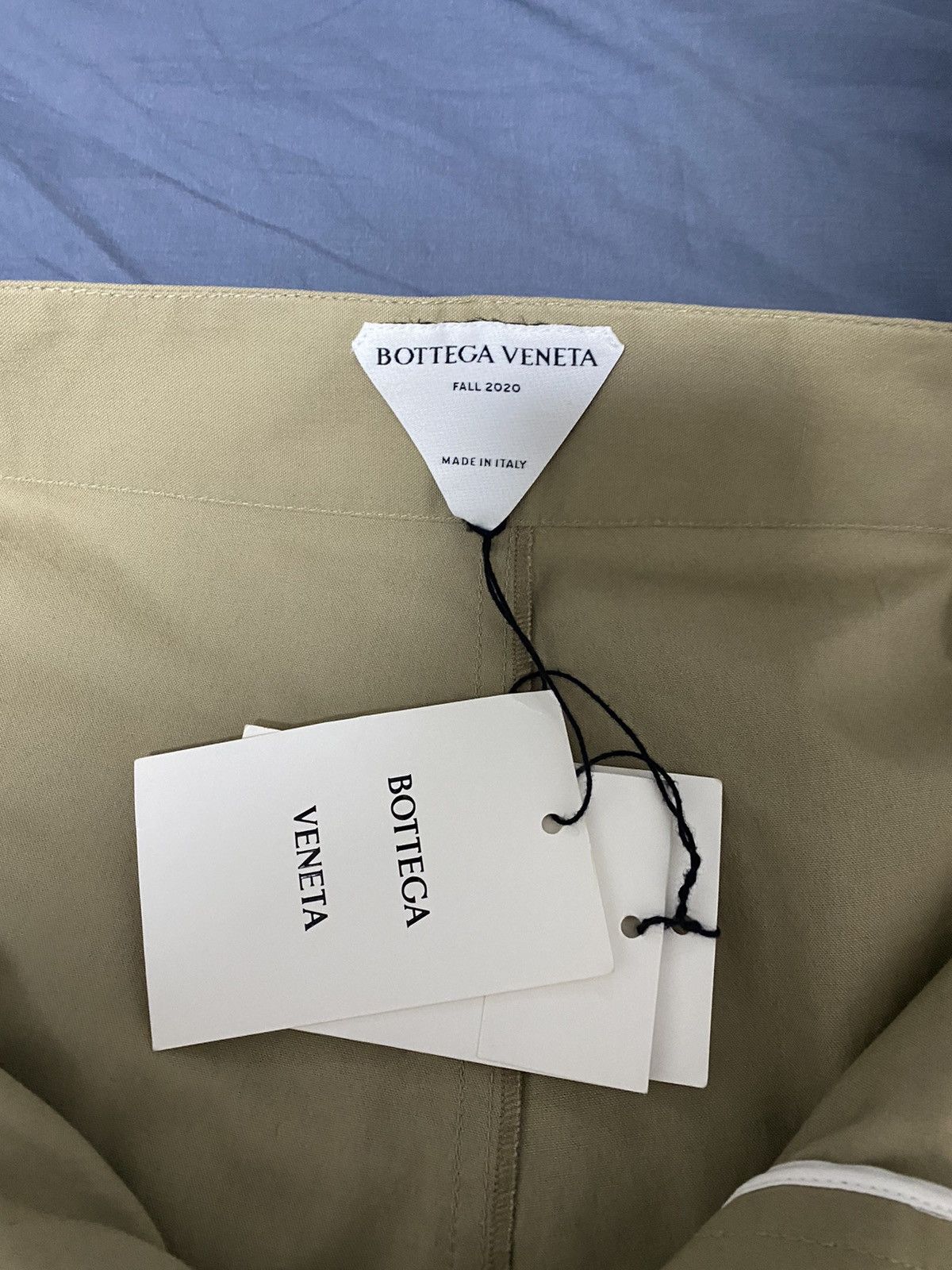 2020 cargo pants in beige