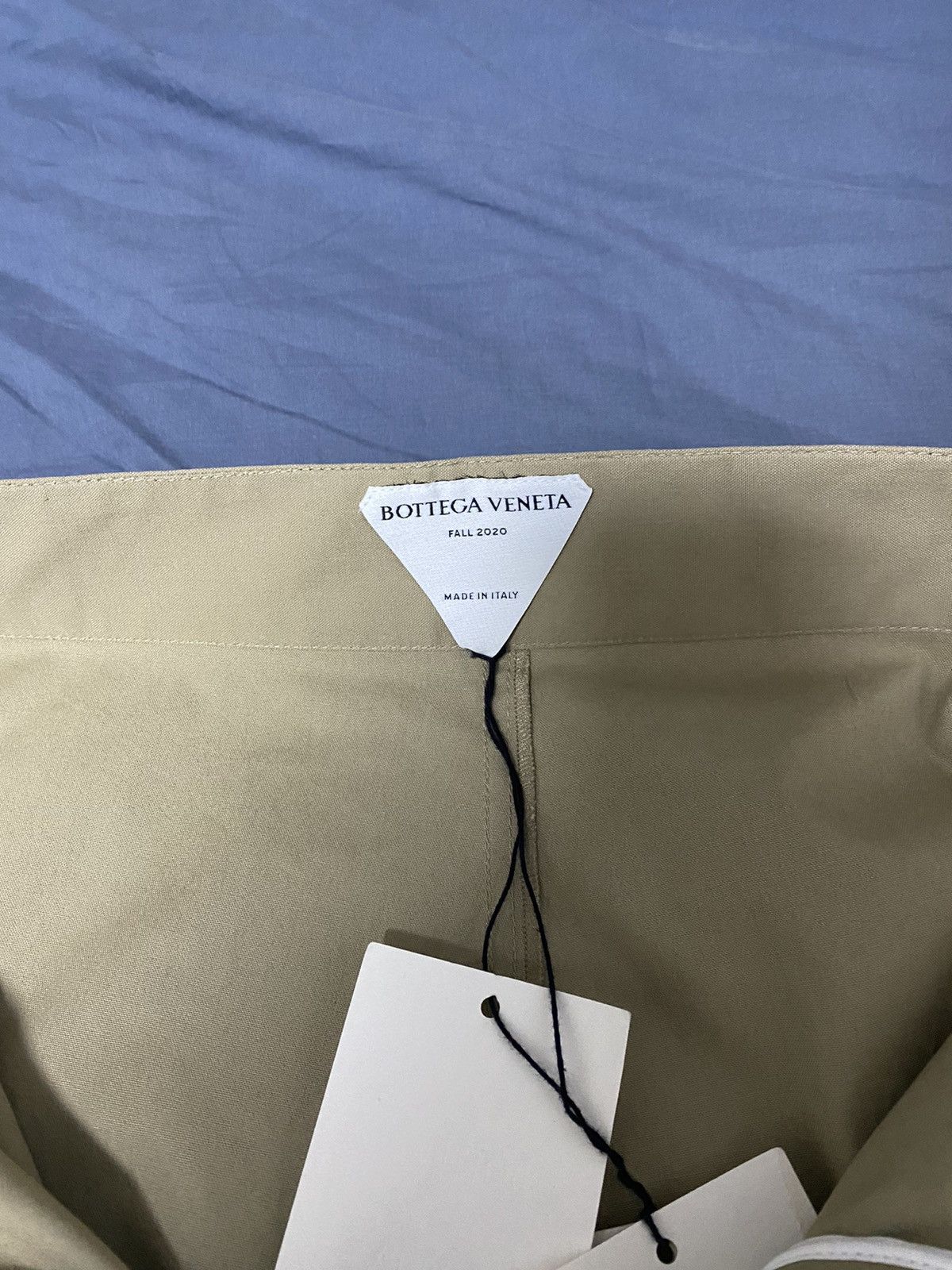 2020 cargo pants in beige