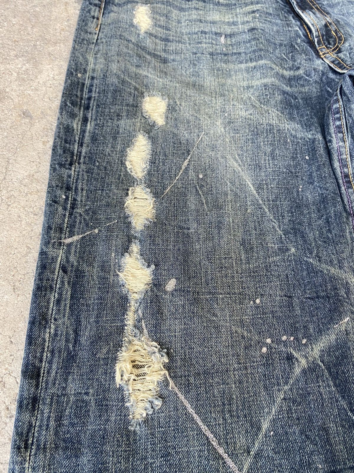 Japanese Brand FLARED💥Japanese Brand Splash Distressed Denim Size US 36 / EU 52 - 7 Thumbnail