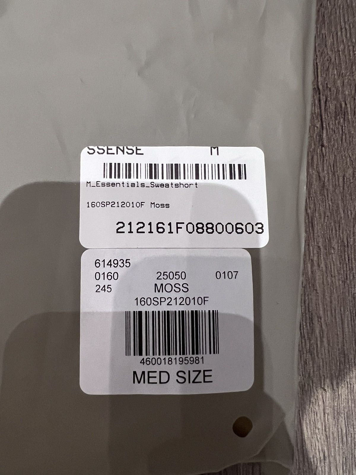 Essentials × Fear of God Fear of God Essentials Moss shorts Medium Size US 32 / EU 48 - 5 Thumbnail