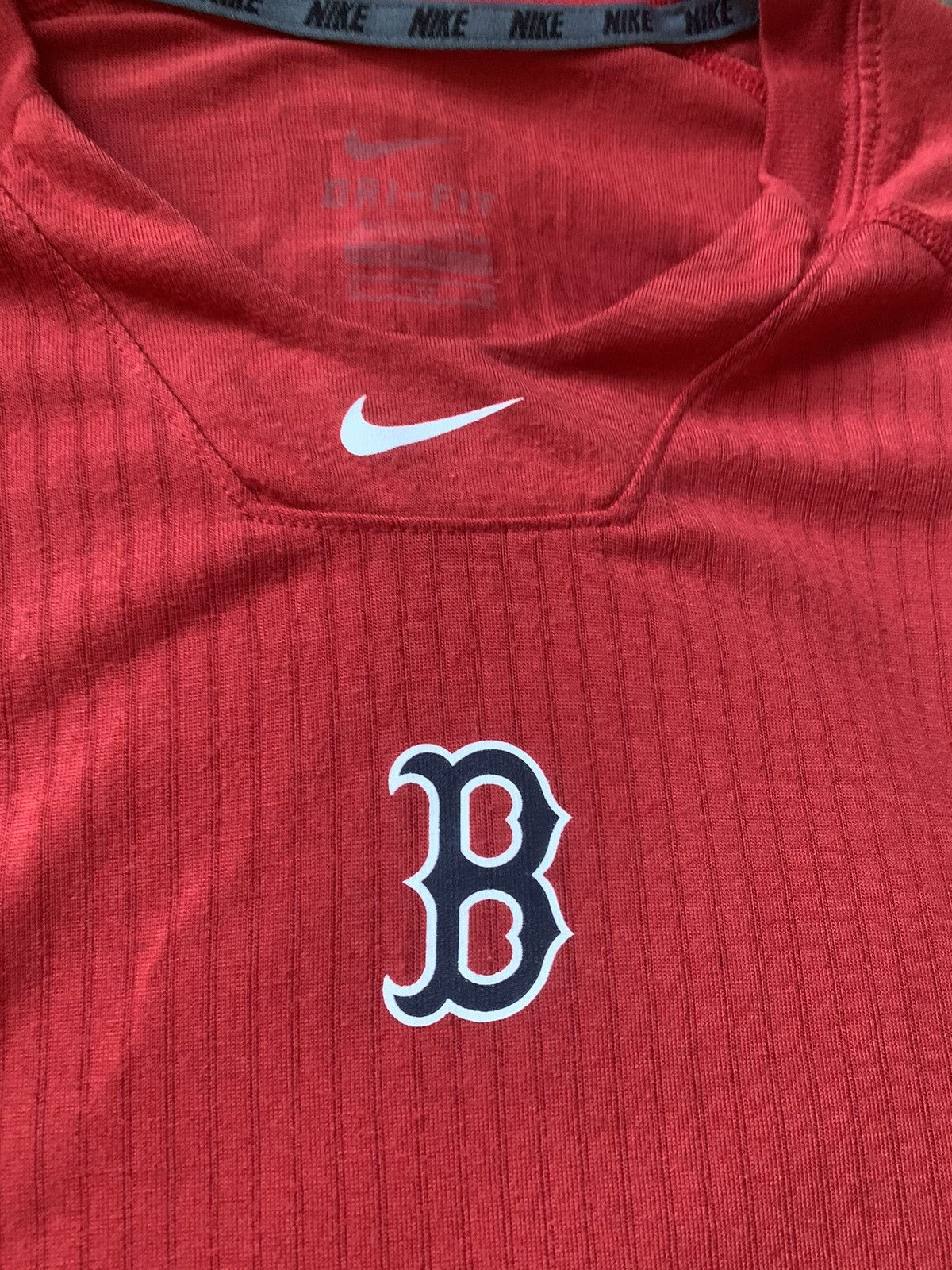 Nike Nike Dri-Fit Fitted Boston Red Sox Center Swoosh Shirt Size US XL / EU 56 / 4 - 6 Thumbnail