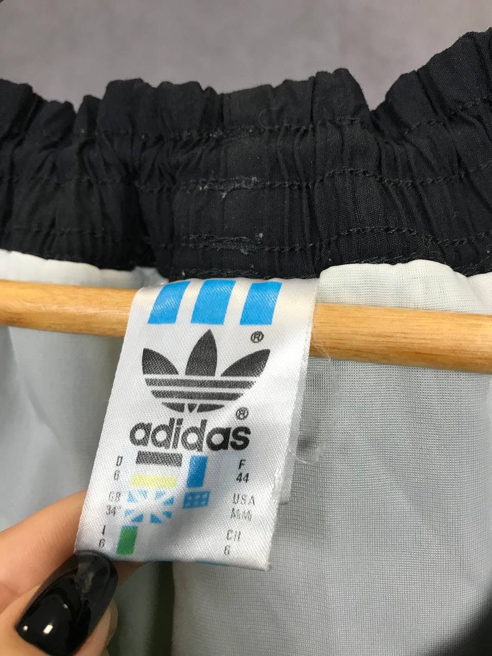 Vintage Adidas vintage streetwear shorts Size US 34 / EU 50 - 3 Thumbnail