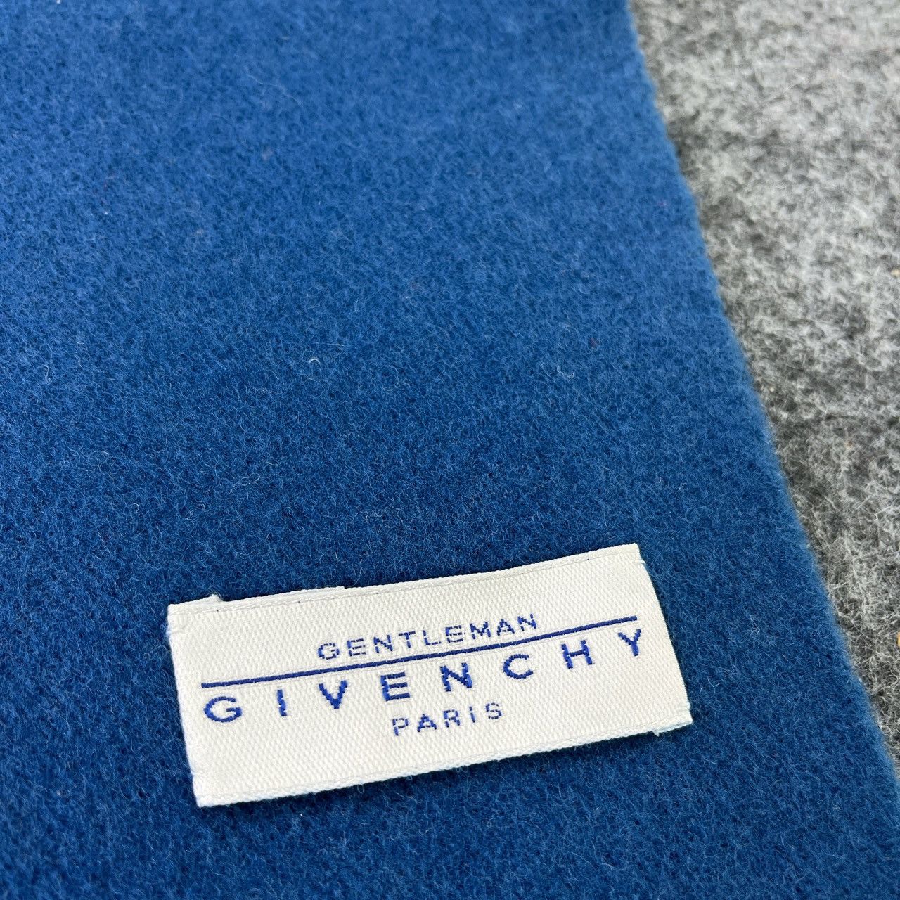 Vintage GIVENCHY Plain Scarf / Muffler / Neckwear T466 Size ONE SIZE - 9 Thumbnail