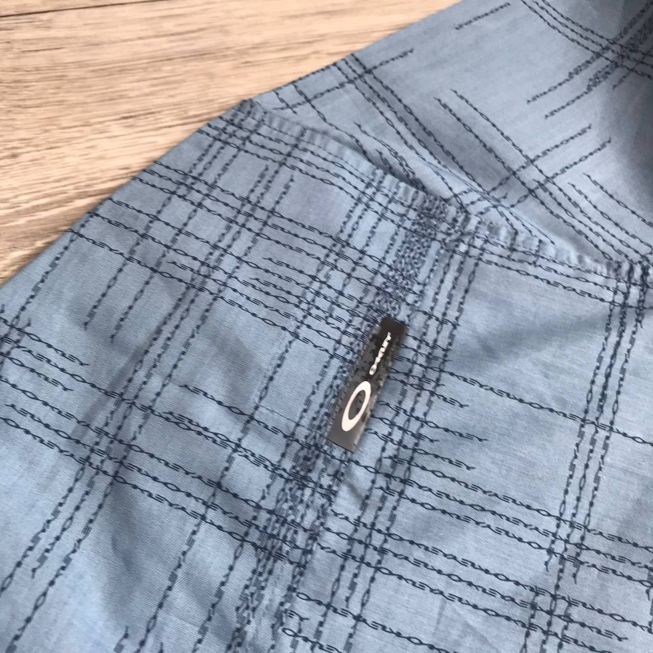 Vintage Vintage 00s Oakley Software Button Up Monogram Shirt Size US M / EU 48-50 / 2 - 8 Thumbnail
