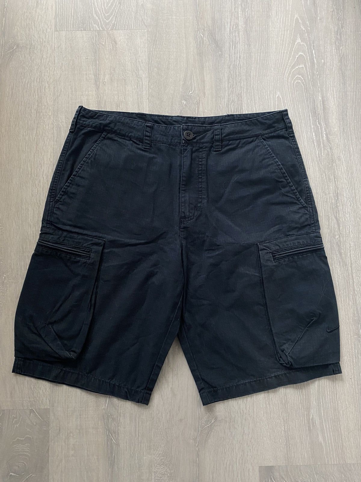 Nike × Vintage Nike vintage dark navy shorts cargo small swoosh ACG style Size US 30 / EU 46 - 1 Thumbnail