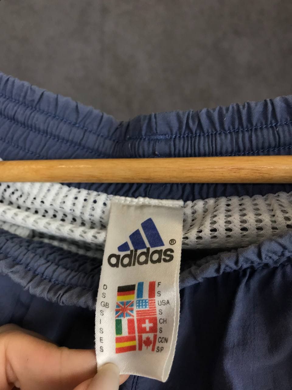 Vintage Adidas vintage streetwear big logo shorts Size US 30 / EU 46 - 3 Thumbnail