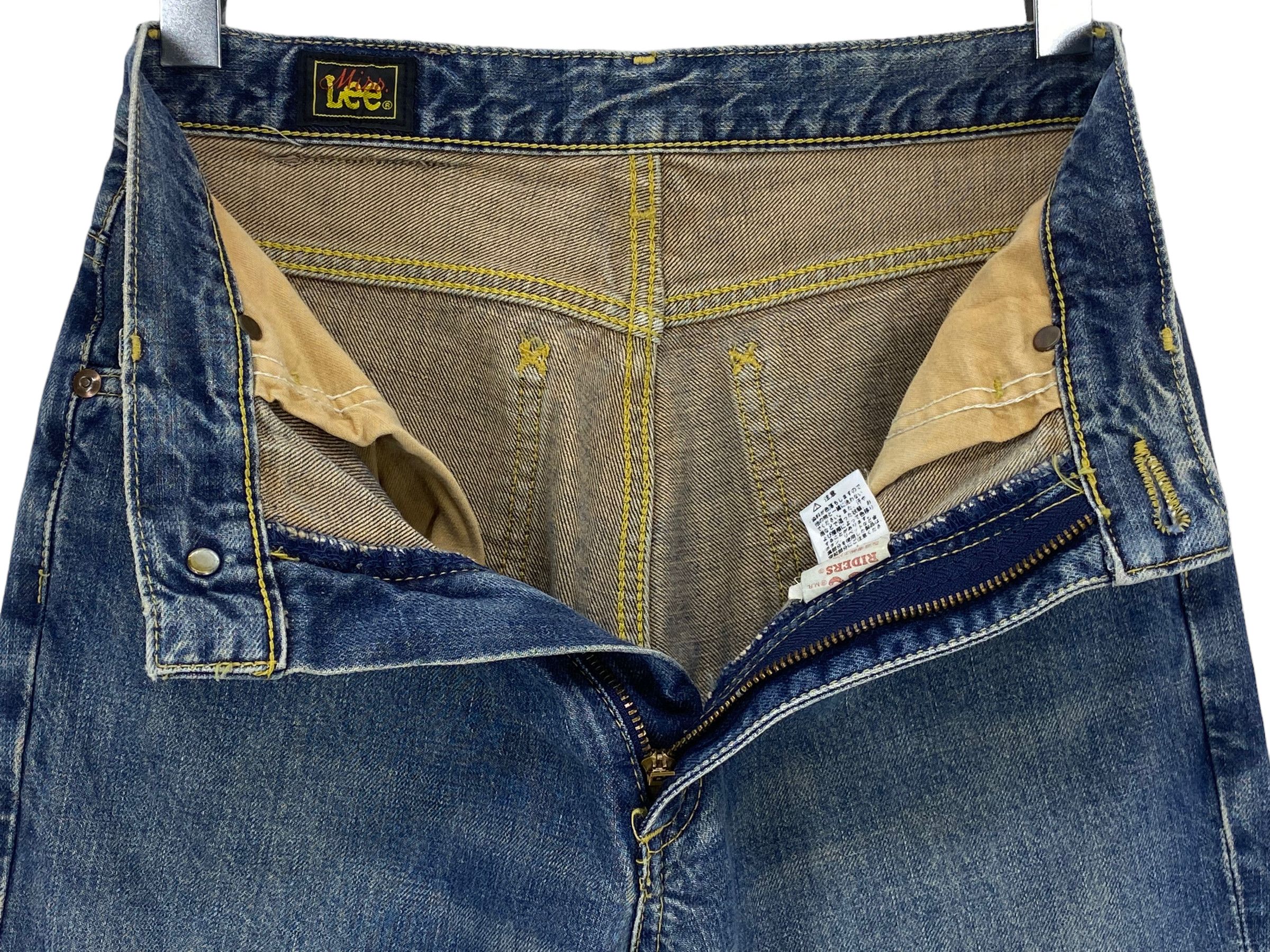 Lee 90s Lee Riders Flare Jeans – High Waisted Vintage Denim Size 27" / US 4 / IT 40 - 4 Thumbnail