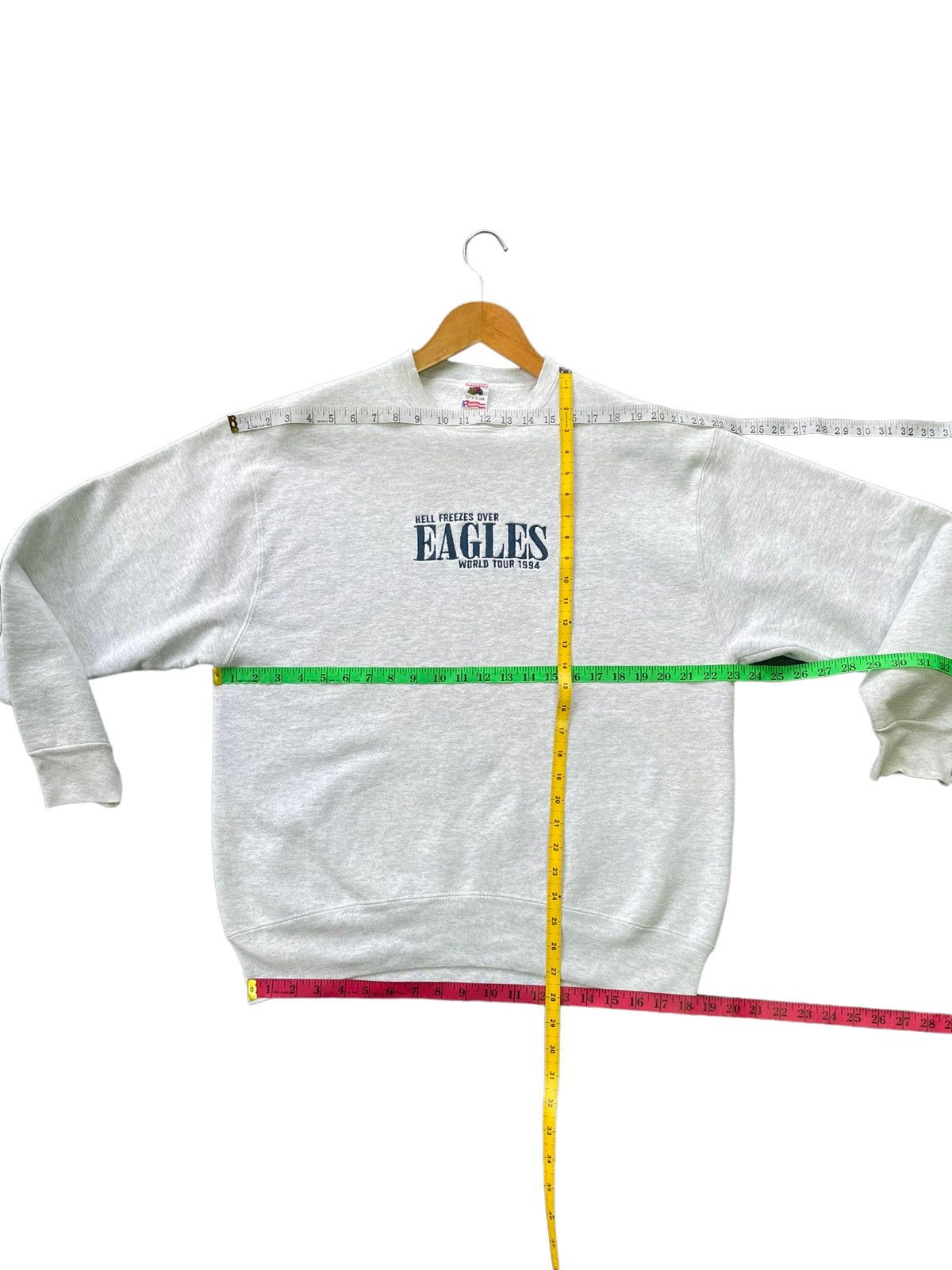 Band Tees × Fruit Of The Loom × Vintage Vintage 1994 Eagles World Tour 1994 Crewneck Size US L / EU 52-54 / 3 - 10 Thumbnail