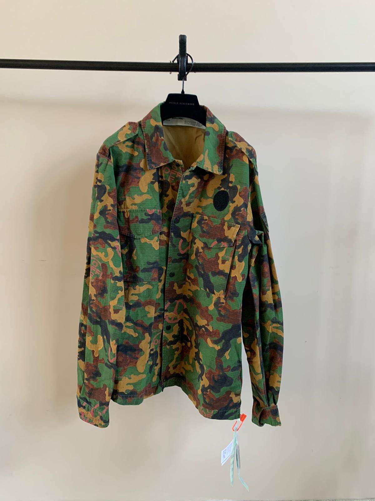 Off-White Camo Military Shirt All Over in Camo Size US S / EU 44-46 / 1 - 2 Thumbnail