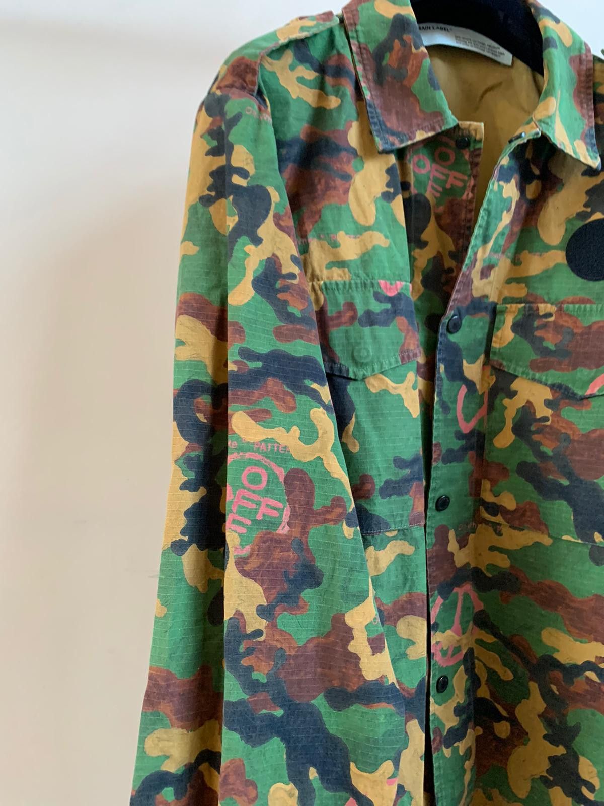 Off-White Camo Military Shirt All Over in Camo Size US S / EU 44-46 / 1 - 8 Thumbnail