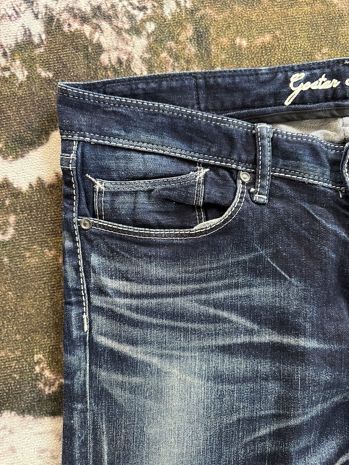 GOSTAR DE FUGA 2014 Gostar De Fuga Japan slim indigo denim Size US 33 - 8 Thumbnail