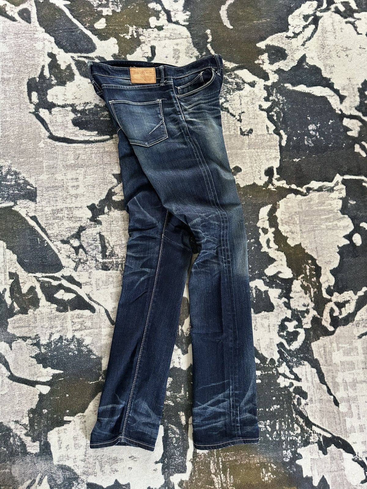 GOSTAR DE FUGA 2014 Gostar De Fuga Japan slim indigo denim Size US 33 - 3 Thumbnail
