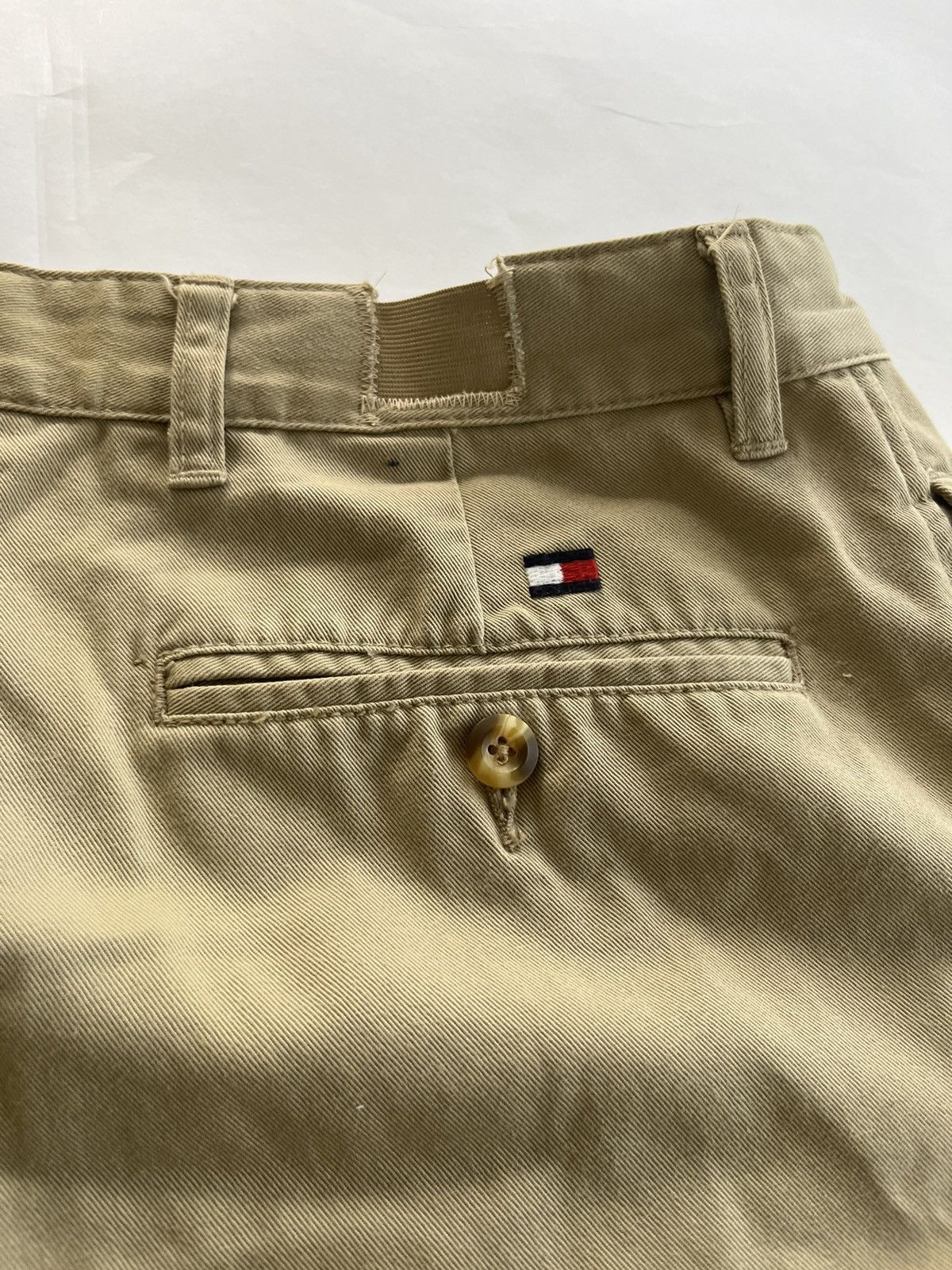 Other 2001 Tommy Hilfiger Chino Shorts Tan / 31 Size US 31 - 4 Thumbnail