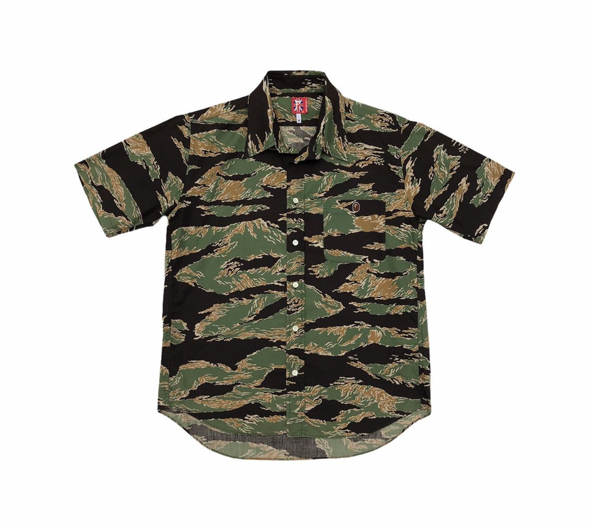 Bape Tiger Camo Button Up S/S Shirt Size US M / EU 48-50 / 2 - 7 Thumbnail