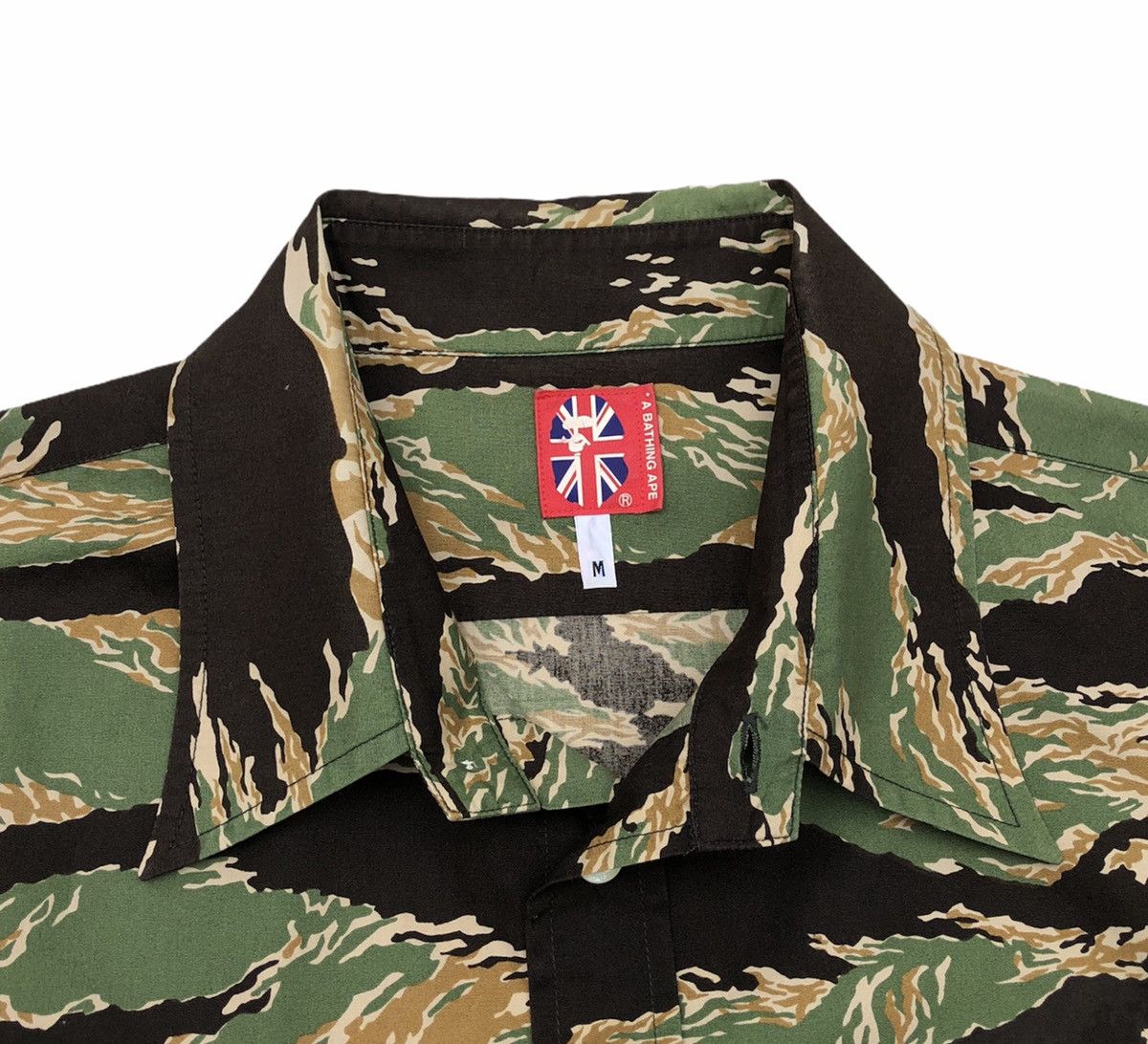 Bape Tiger Camo Button Up S/S Shirt Size US M / EU 48-50 / 2 - 10 Thumbnail