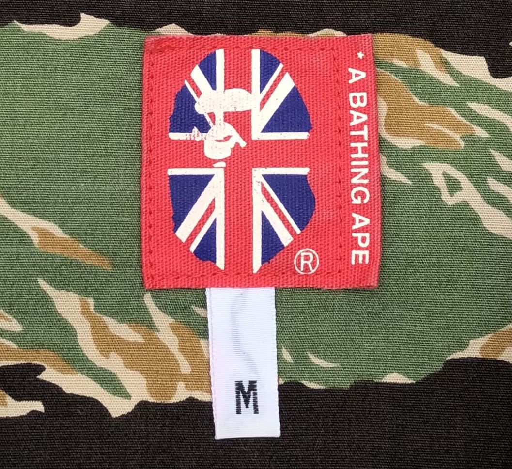 Bape Tiger Camo Button Up S/S Shirt Size US M / EU 48-50 / 2 - 12 Thumbnail