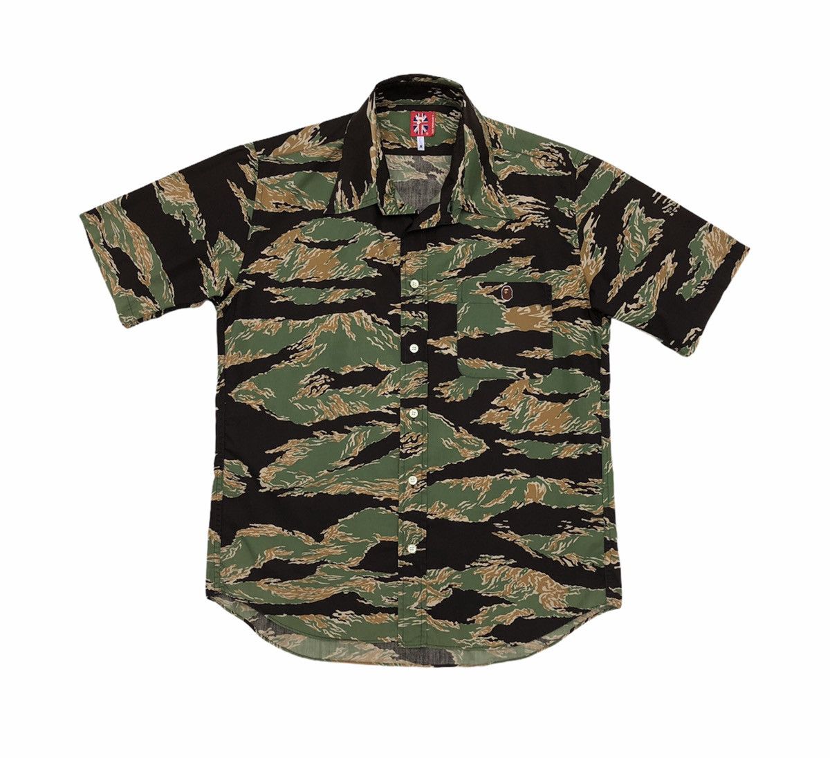 Bape Tiger Camo Button Up S/S Shirt Size US M / EU 48-50 / 2 - 1 Thumbnail