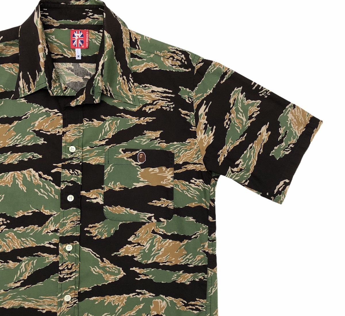 Bape Tiger Camo Button Up S/S Shirt Size US M / EU 48-50 / 2 - 3 Thumbnail
