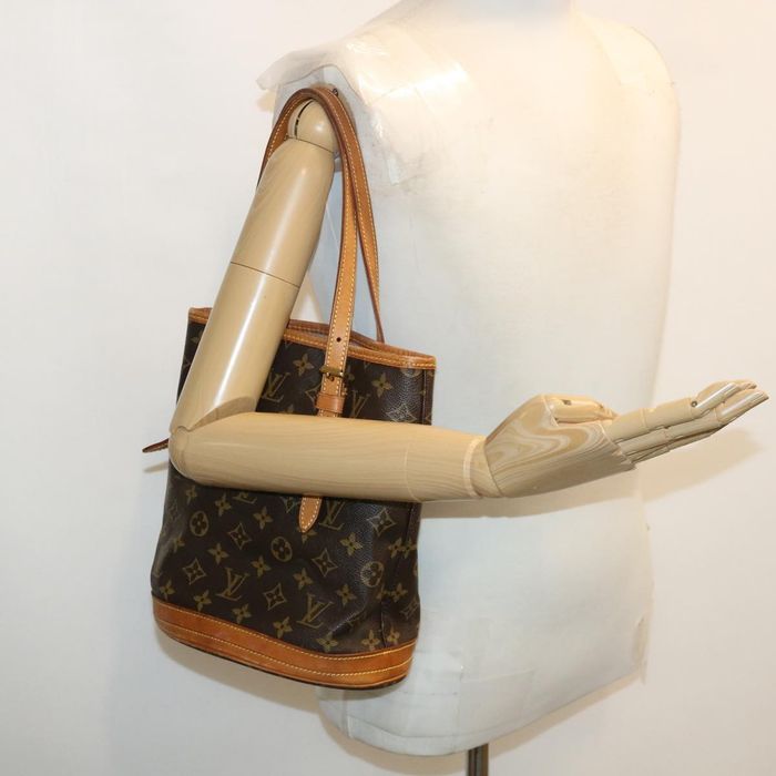 LOUIS VUITTON Monogram Bucket PM Shoulder Bag M42238 LV Auth