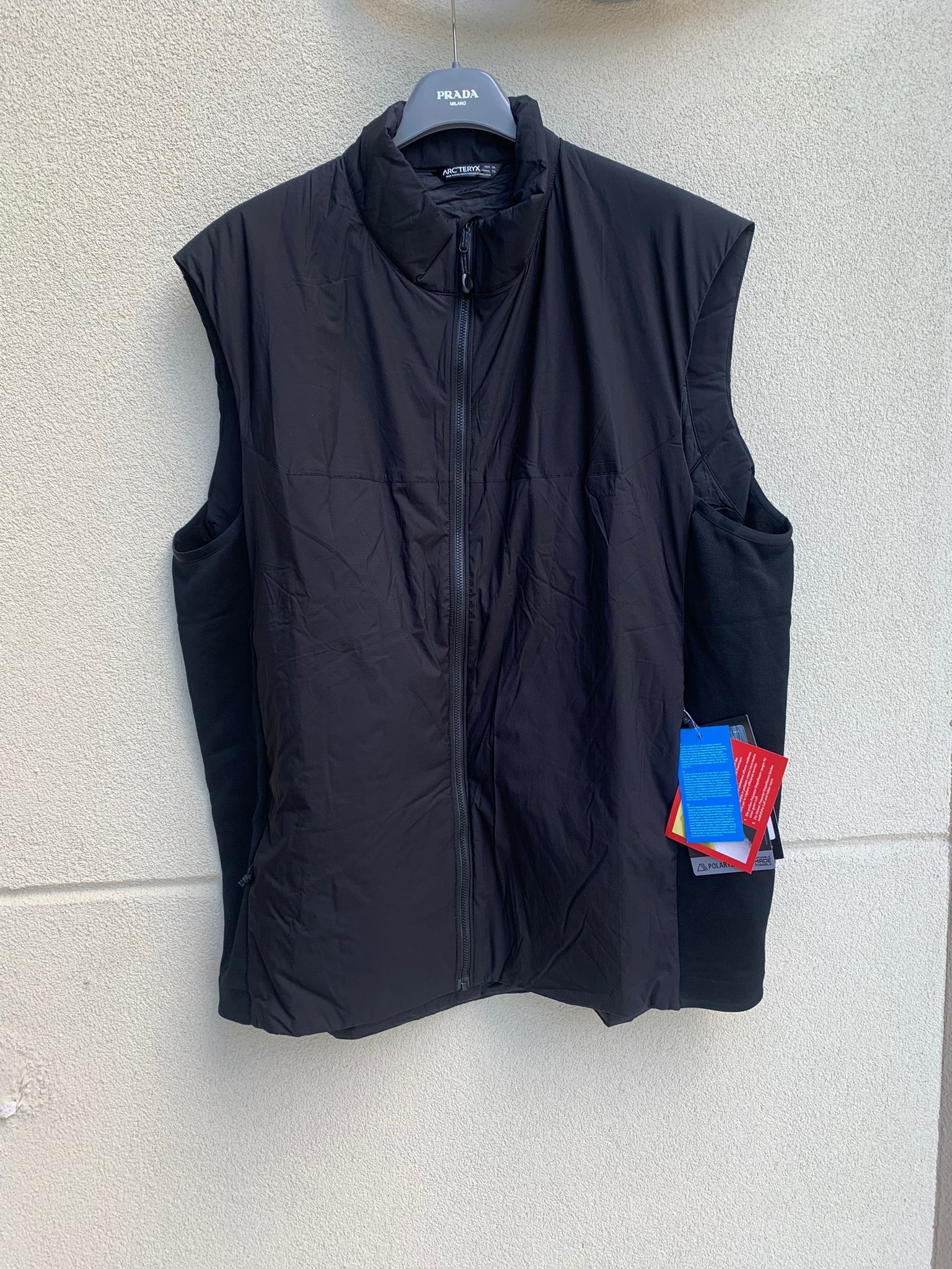 image of Arcteryx Atom Lt Vest in Black, Men's (Size 2XL)