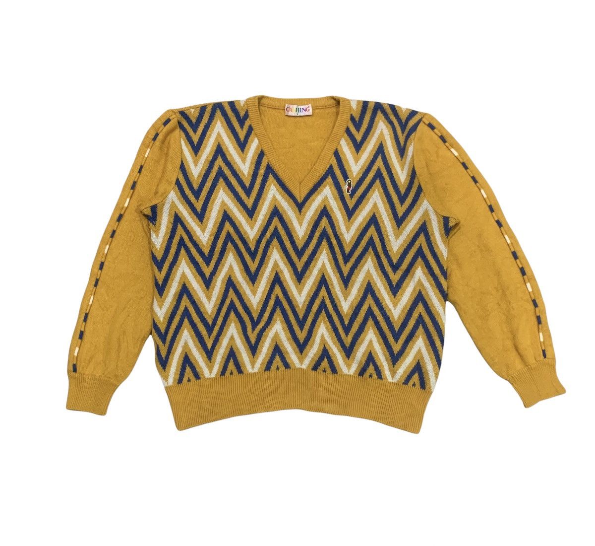 Aran Isles Knitwear × Japanese Brand CASHING Chevron Zigzag Allover Pure Knitwear Jumper Sweater Size M / US 6-8 / IT 42-44 - 1 Thumbnail