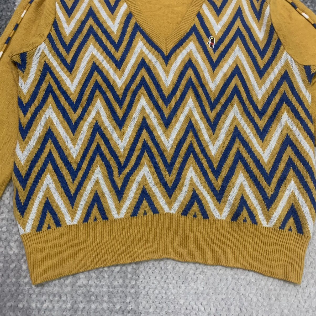 Aran Isles Knitwear × Japanese Brand CASHING Chevron Zigzag Allover Pure Knitwear Jumper Sweater Size M / US 6-8 / IT 42-44 - 4 Thumbnail