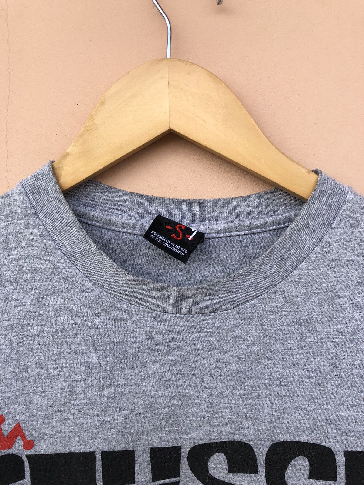 Stussy Vintage 2000s Stussy Big Logo Gray Tee Size US S / EU 44-46 / 1 - 10 Thumbnail