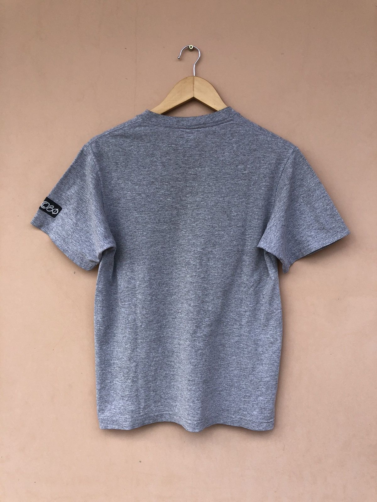 Stussy Vintage 2000s Stussy Big Logo Gray Tee Size US S / EU 44-46 / 1 - 4 Thumbnail