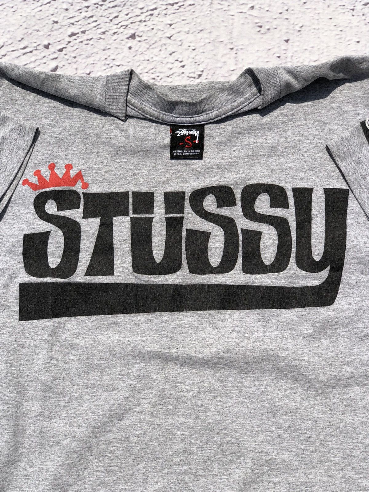 Stussy Vintage 2000s Stussy Big Logo Gray Tee Size US S / EU 44-46 / 1 - 7 Thumbnail
