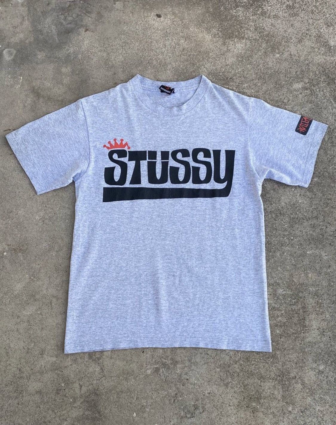 image of 2000S Stussy Big Logo Gray Tee in Grey, Men's (Size Small)