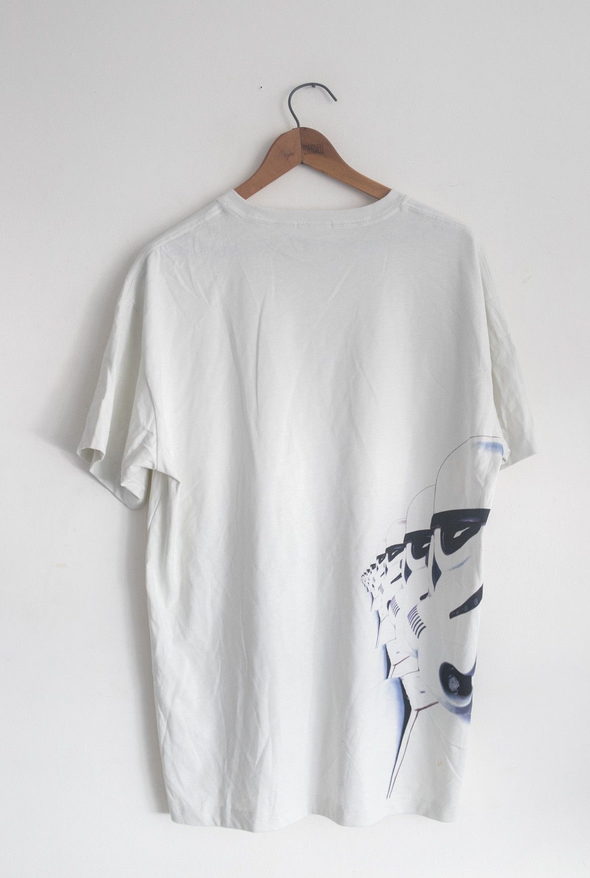 Kith × Star Wars × Vintage Kith X Star Wars Storm Trooper Vintage Tee Size US XL / EU 56 / 4 - 2 Thumbnail