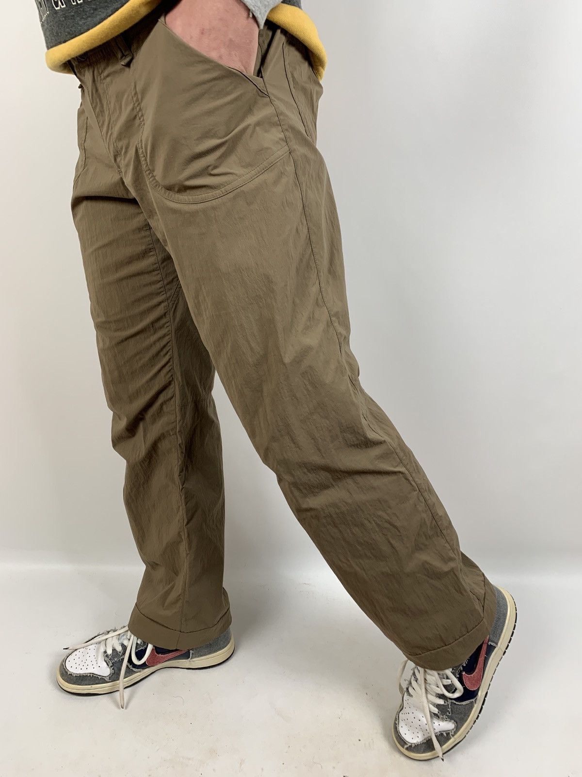 Arc'teryx Vintage Arcteryx Nylon Brown Cargo Pants Travis Style Size US 29 - 3 Thumbnail