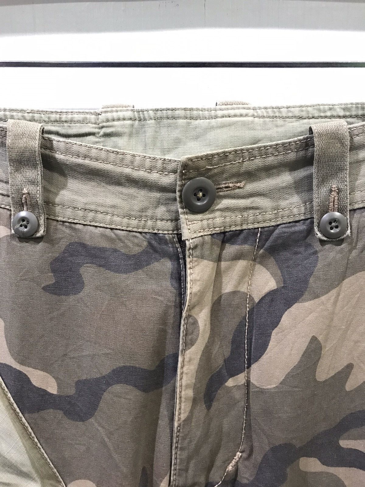 Avirex AVIREX Avant Garde Patchwork Multi Camo Cargo Tactical Pant Size US 34 / EU 50 - 7 Thumbnail
