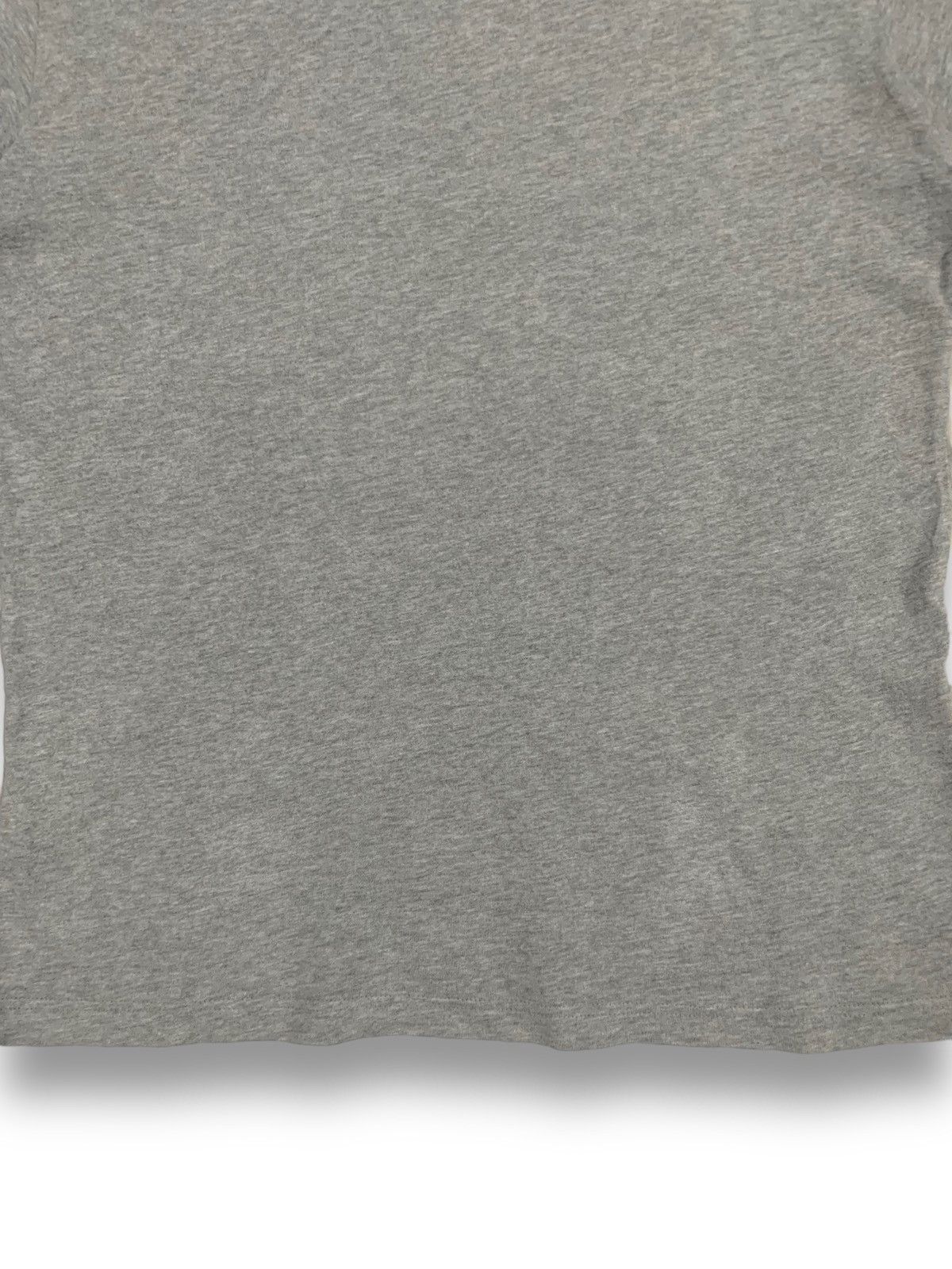Cartoon Network × Uniqlo Vintage Uniqlo x Starwars Grey Graphic T-shirt Size US M / EU 48-50 / 2 - 9 Thumbnail