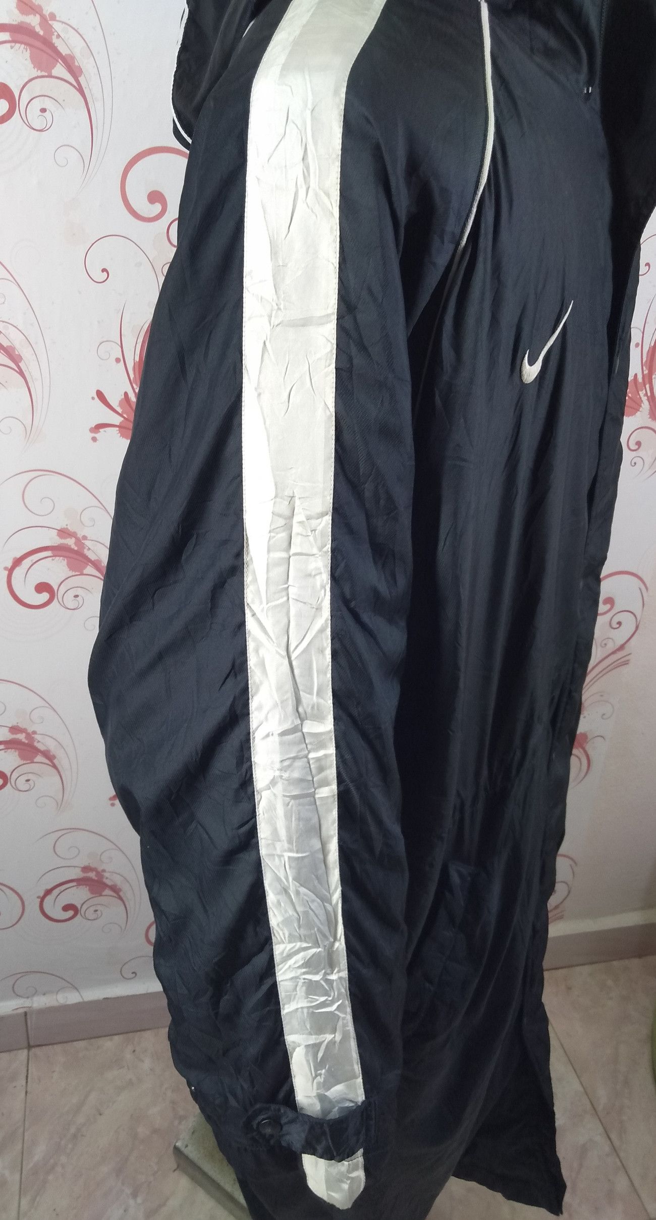 Nike × Sports Specialties Vintage NIKE Big Logo Winter LongStyle Jacket Hoodie Size US L / EU 52-54 / 3 - 10 Thumbnail