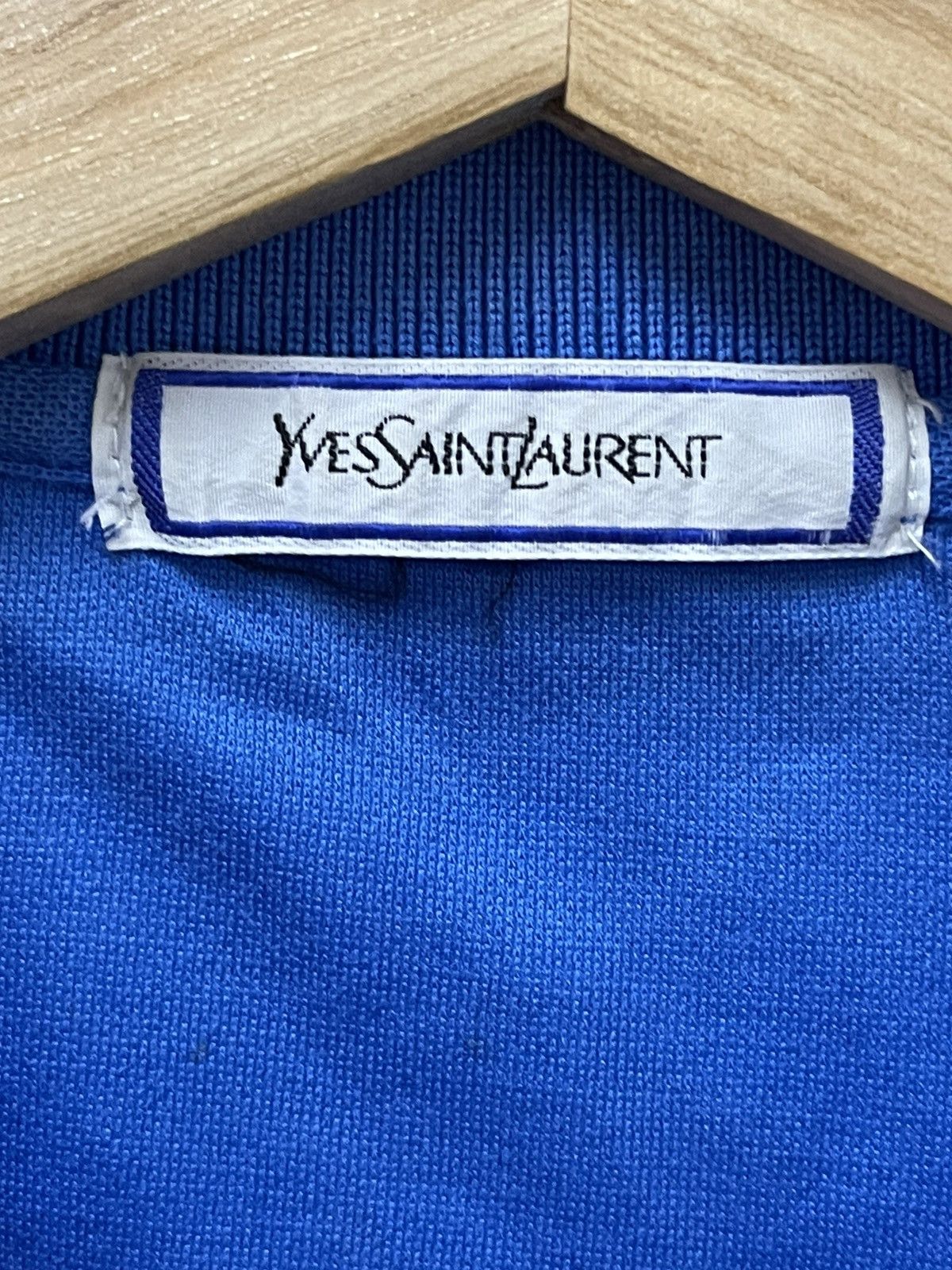 Vintage × Yves Saint Laurent Vintage YSL Half Button Single Pocket Tshirt Size US M / EU 48-50 / 2 - 7 Thumbnail