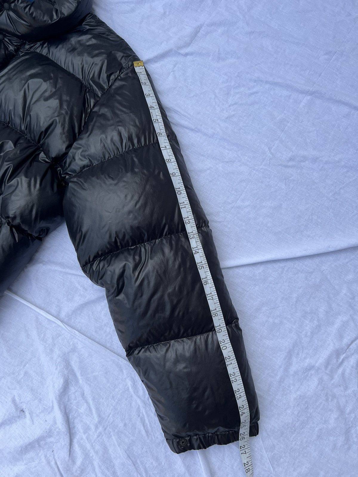Moncler Vintage Moncler Grenoble Black Puffer Down Jacket Size US M / EU 48-50 / 2 - 21 Thumbnail
