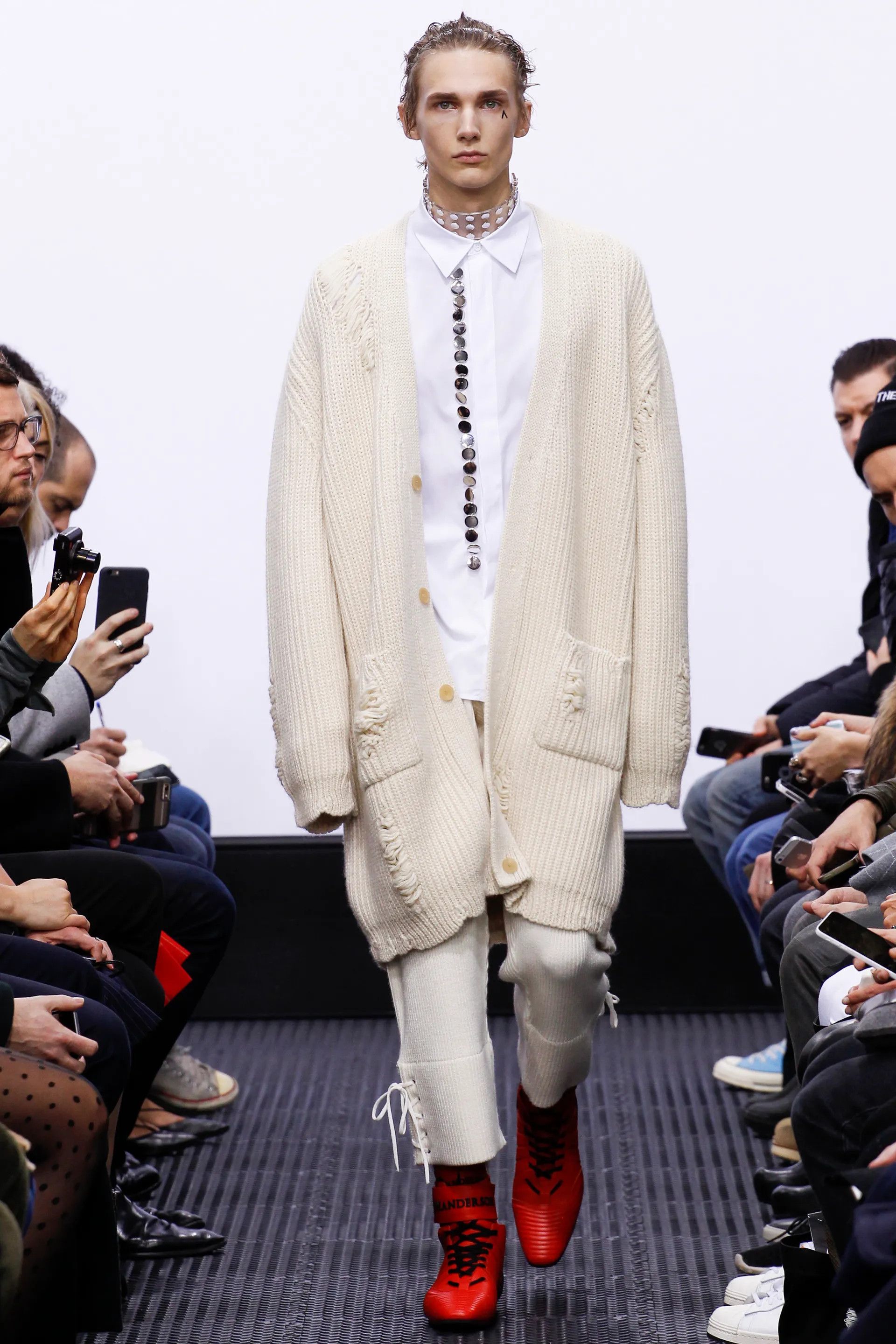 JW Anderson FW16 AW16 Runway Oversized Knit Distressed Cardigan Coat Size US M / EU 48-50 / 2 - 4 Thumbnail