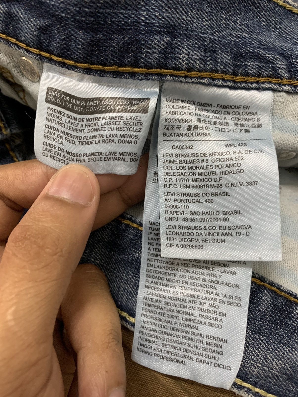 Levi's Vintage Levi’ 569 Trashed Distressed Jeans 36x29.5 Size US 36 / EU 52 - 15 Thumbnail