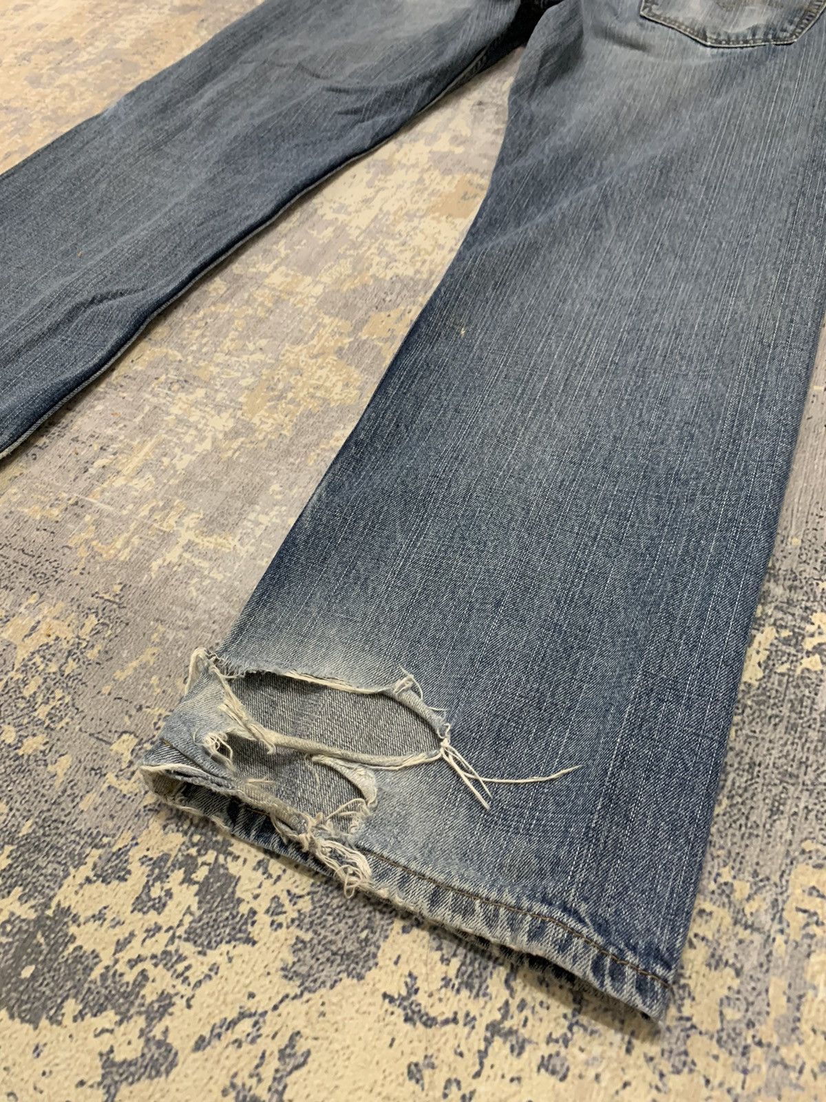 Levi's Vintage Levi’ 569 Trashed Distressed Jeans 36x29.5 Size US 36 / EU 52 - 12 Thumbnail