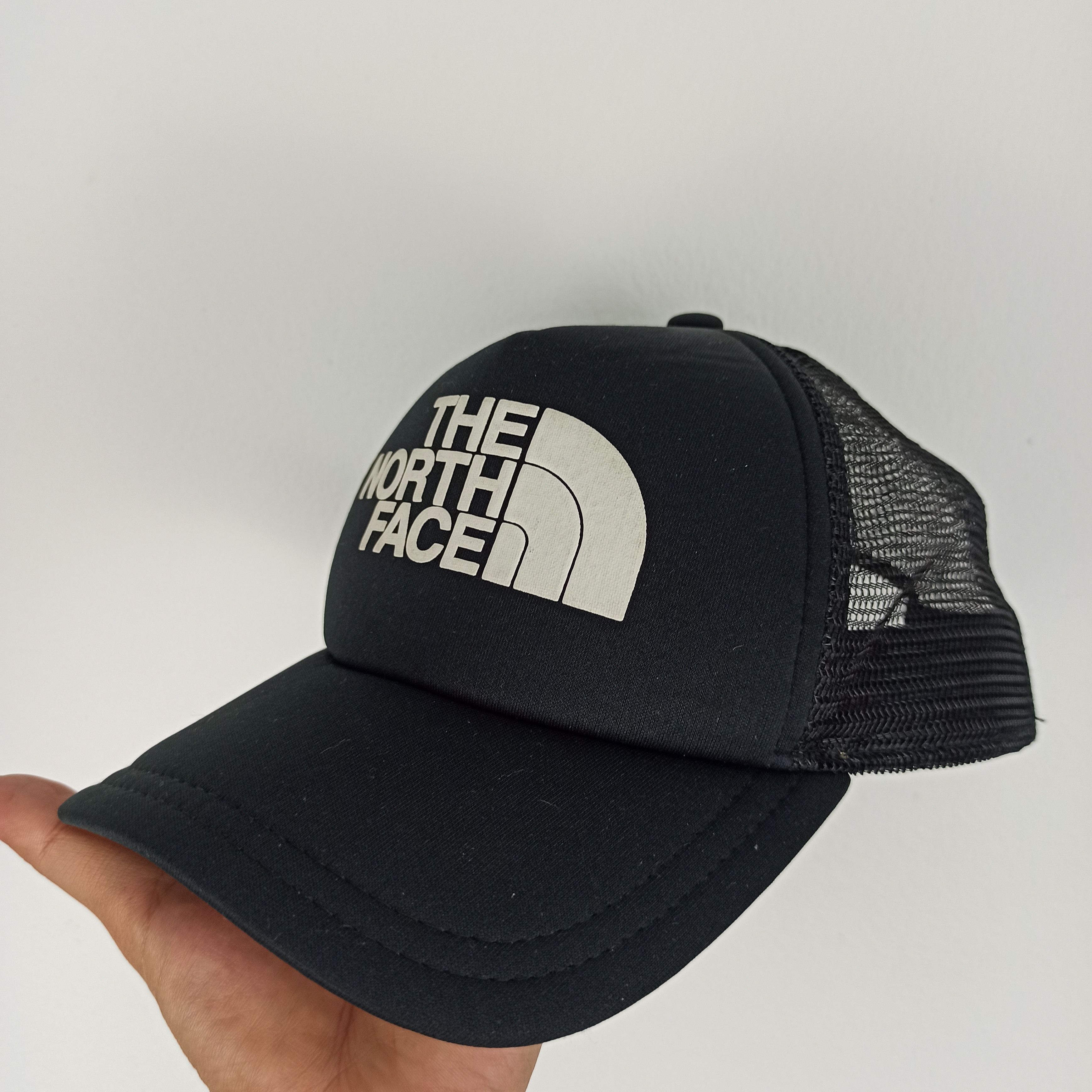 The North Face Rare The North Face Spells out Big Logo Trucker Hat Size ONE SIZE - 1 Thumbnail